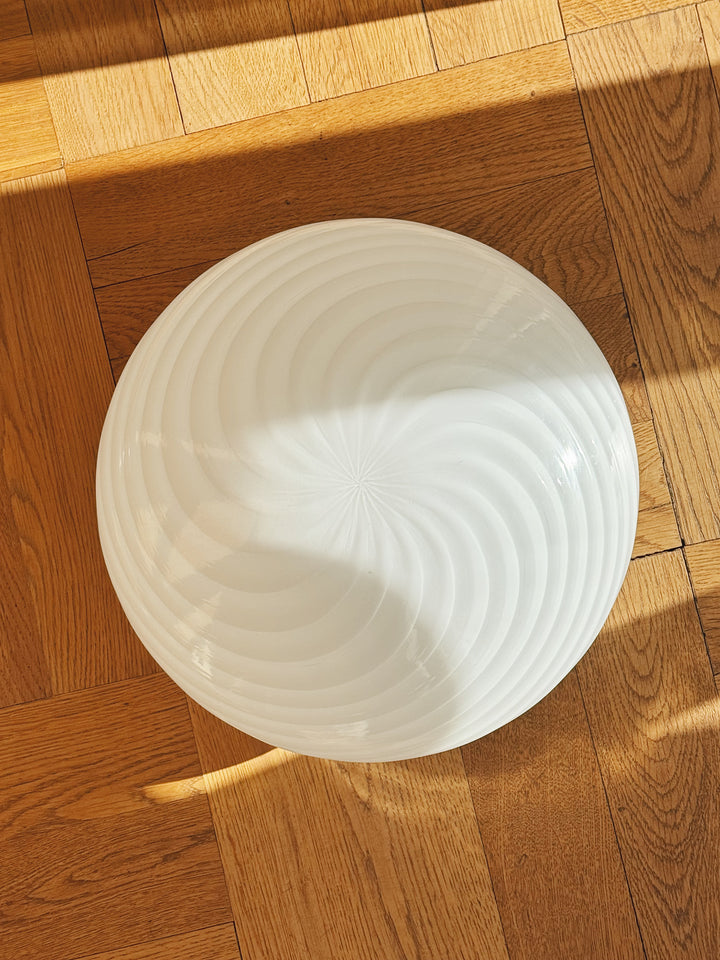 Vintage Murano plafond loftslampe/væglampe | Hvid swirl glas med sølv base, 30 cm