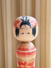 Vintage Kokeshi Dukke Nr. 173 fra Japan – Håndlavet | H28 cm Studio Hafnia