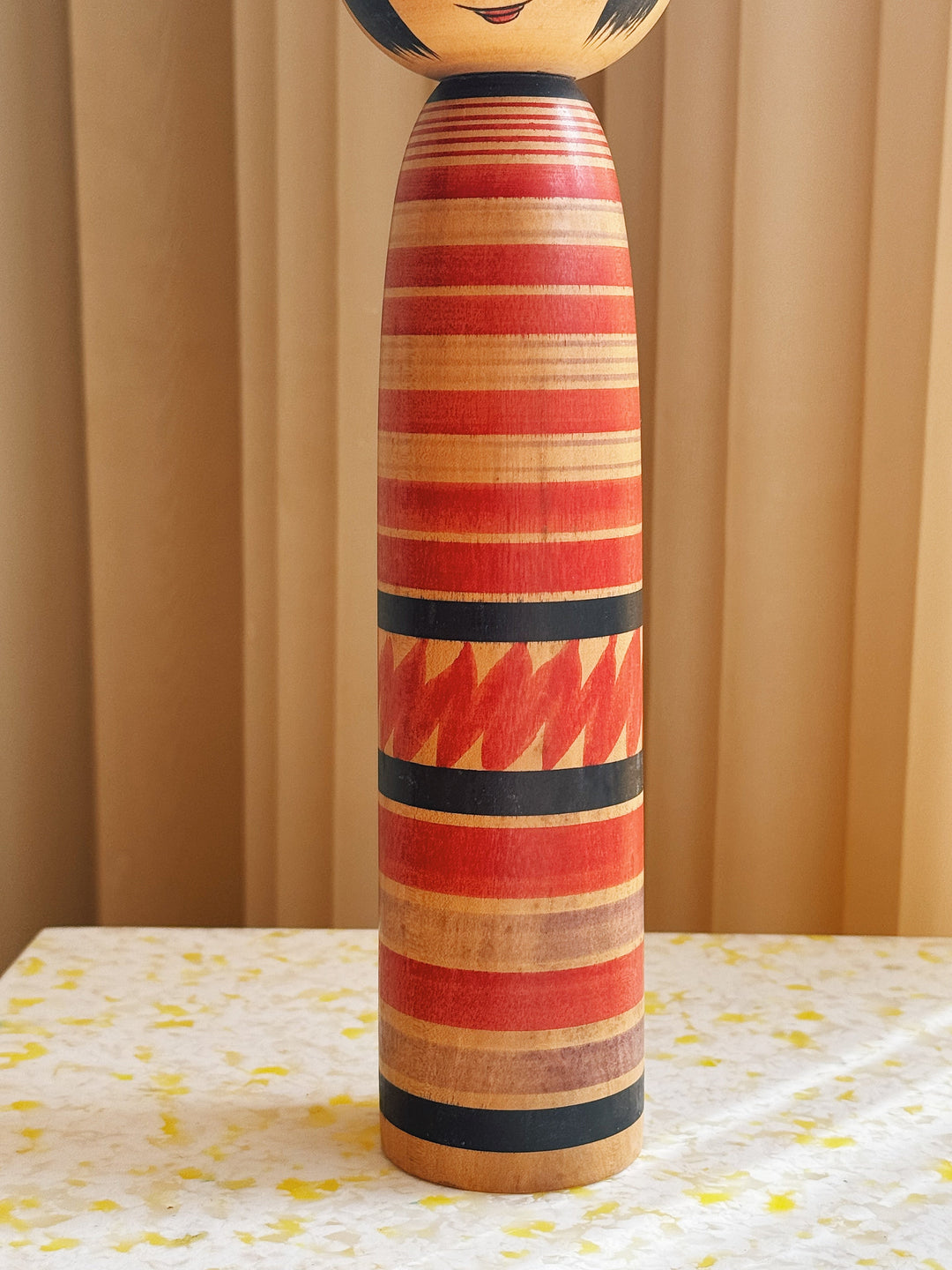 Vintage Kokeshi Dukke Nr. 204 fra Japan – Håndlavet | H31 cm Studio Hafnia