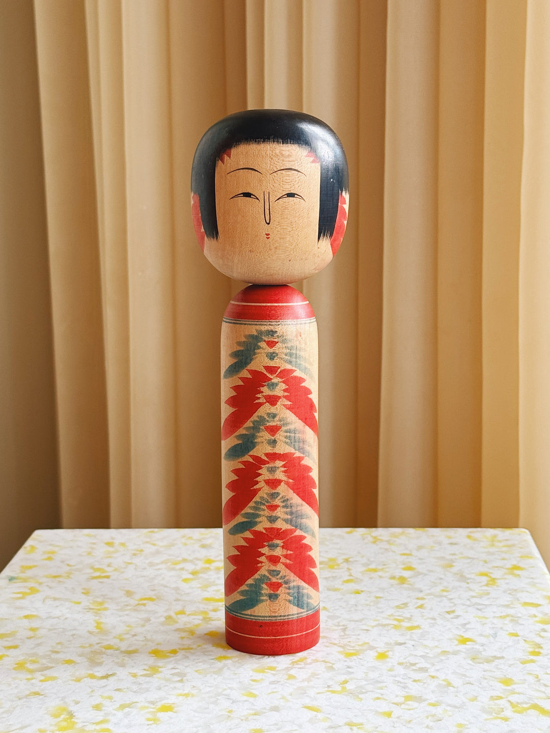 Vintage Kokeshi Dukke Nr. 195 fra Japan – Håndlavet | H24,5 cm Studio Hafnia