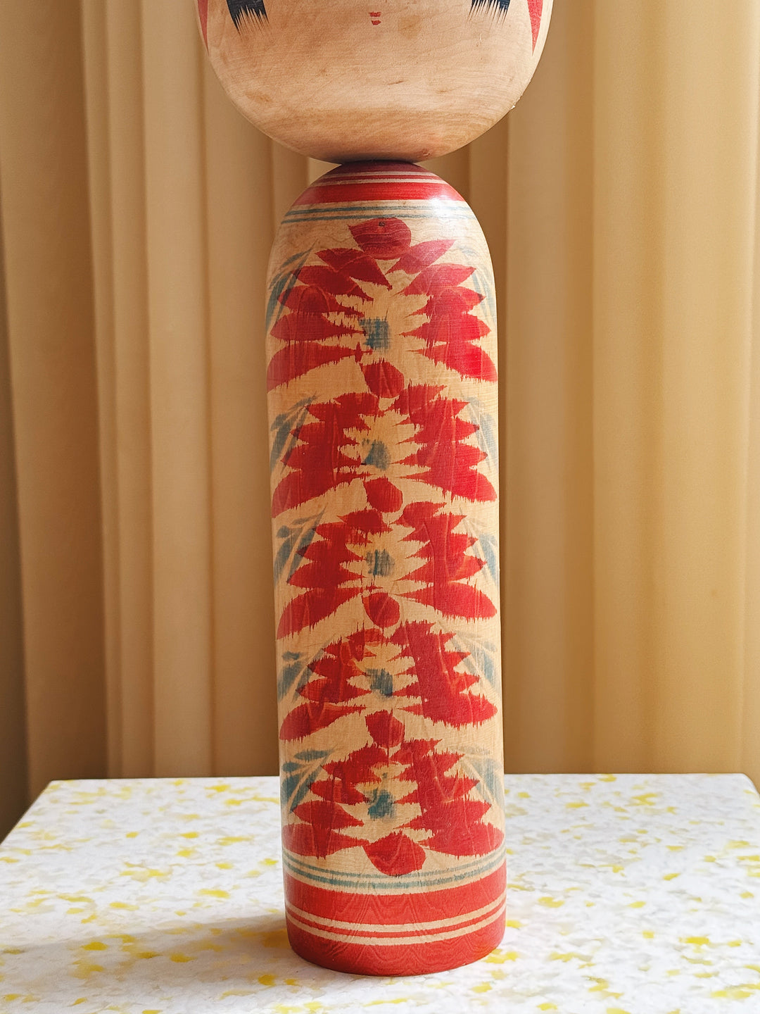 Vintage Kokeshi Dukke Nr. 215 fra Japan – Håndlavet | H36 cm Studio Hafnia