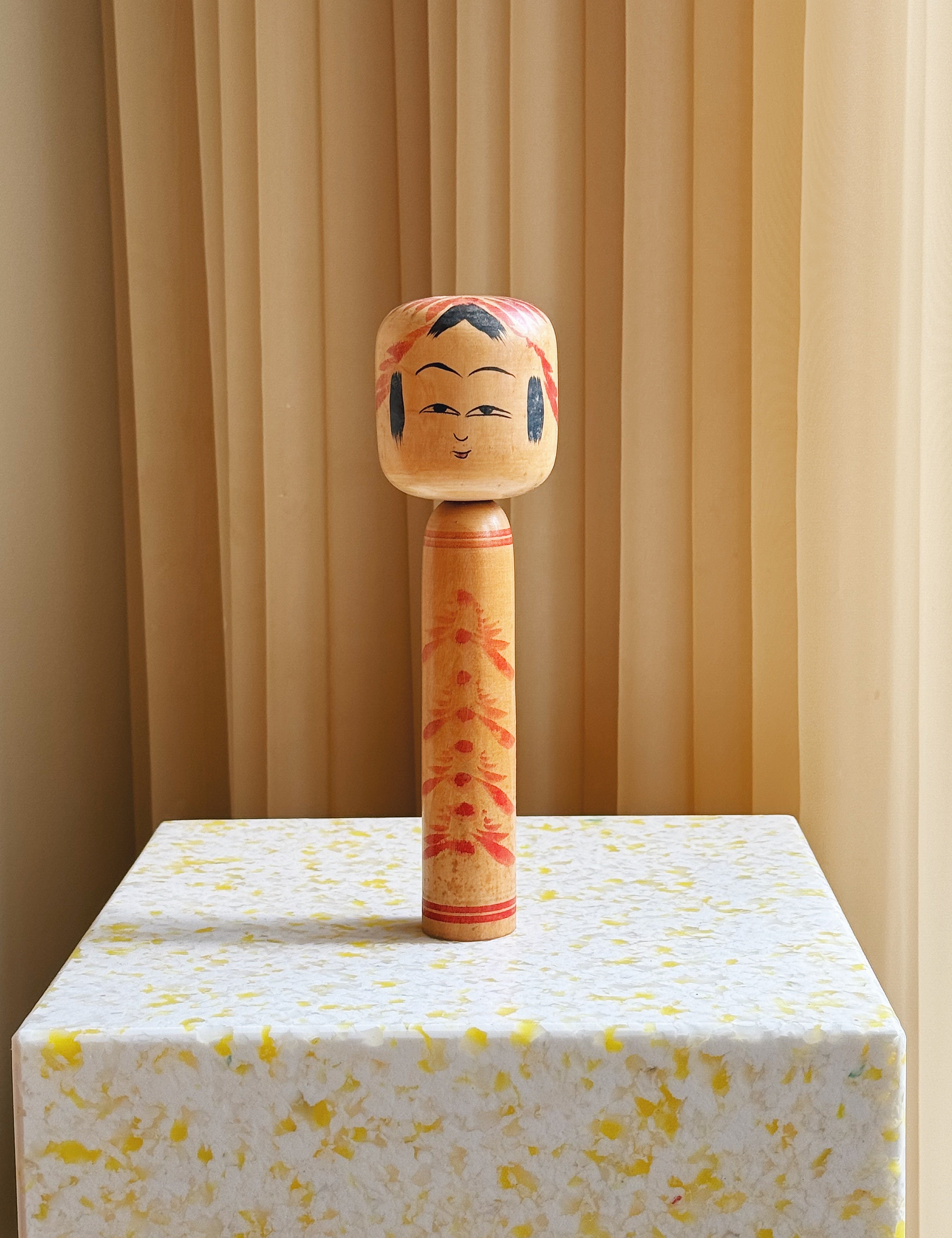 Vintage Kokeshi Dukke Nr. 187 fra Japan – Håndlavet | H24 cm Studio Hafnia