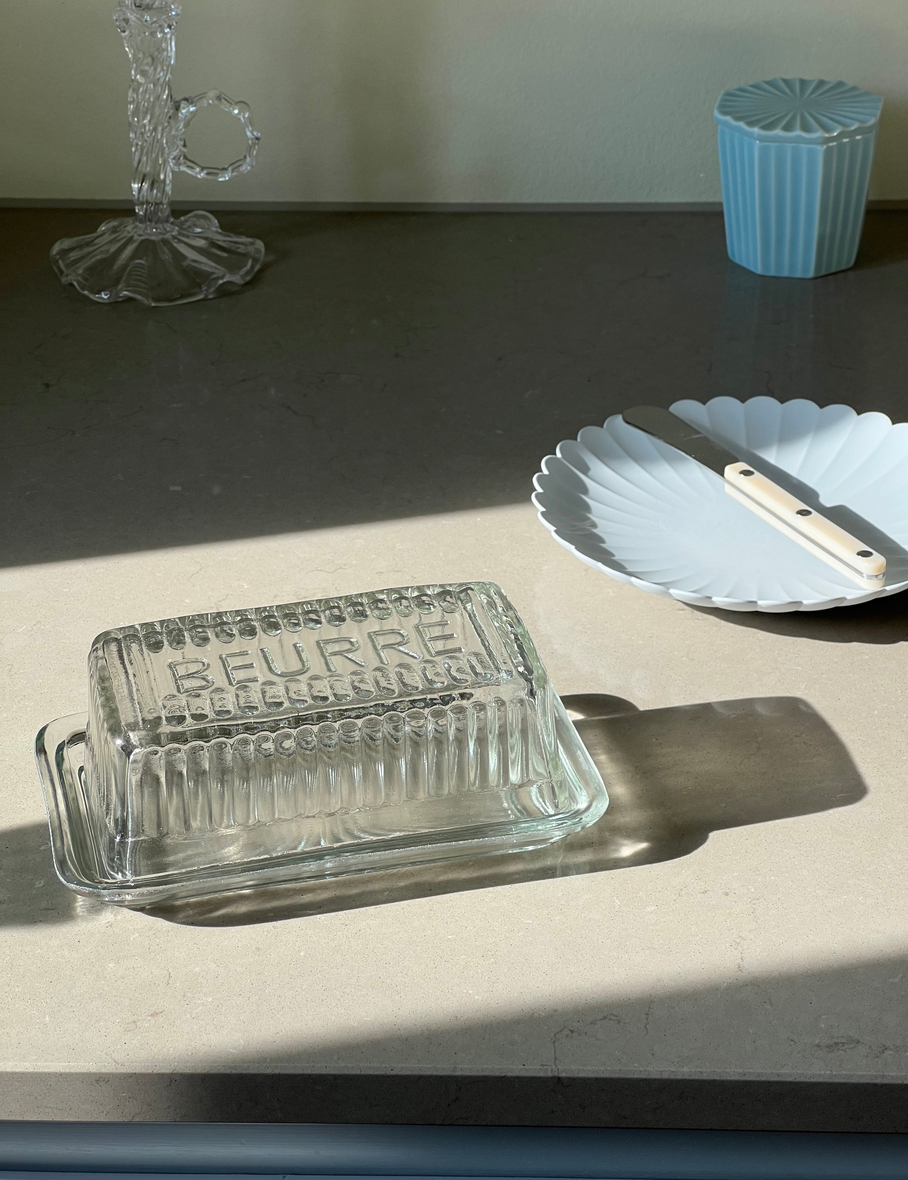 Smørboks i glas med låg Studio Hafnia