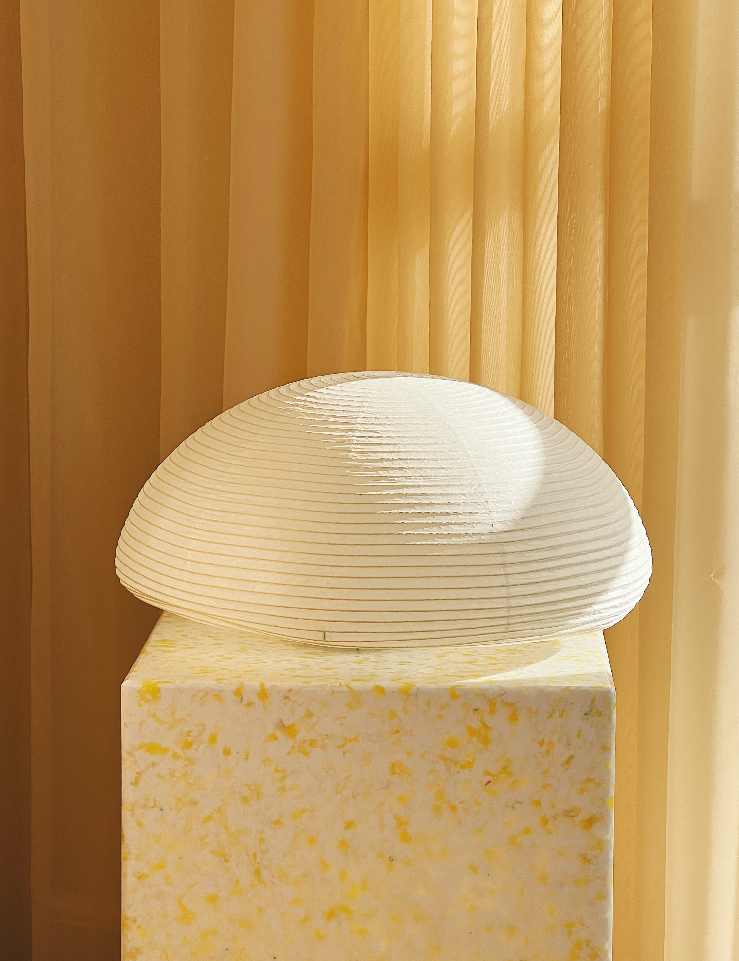 Shigeru Uchida Washi Lighting Paper Moon PM04 Bordlampe Studio Hafnia
