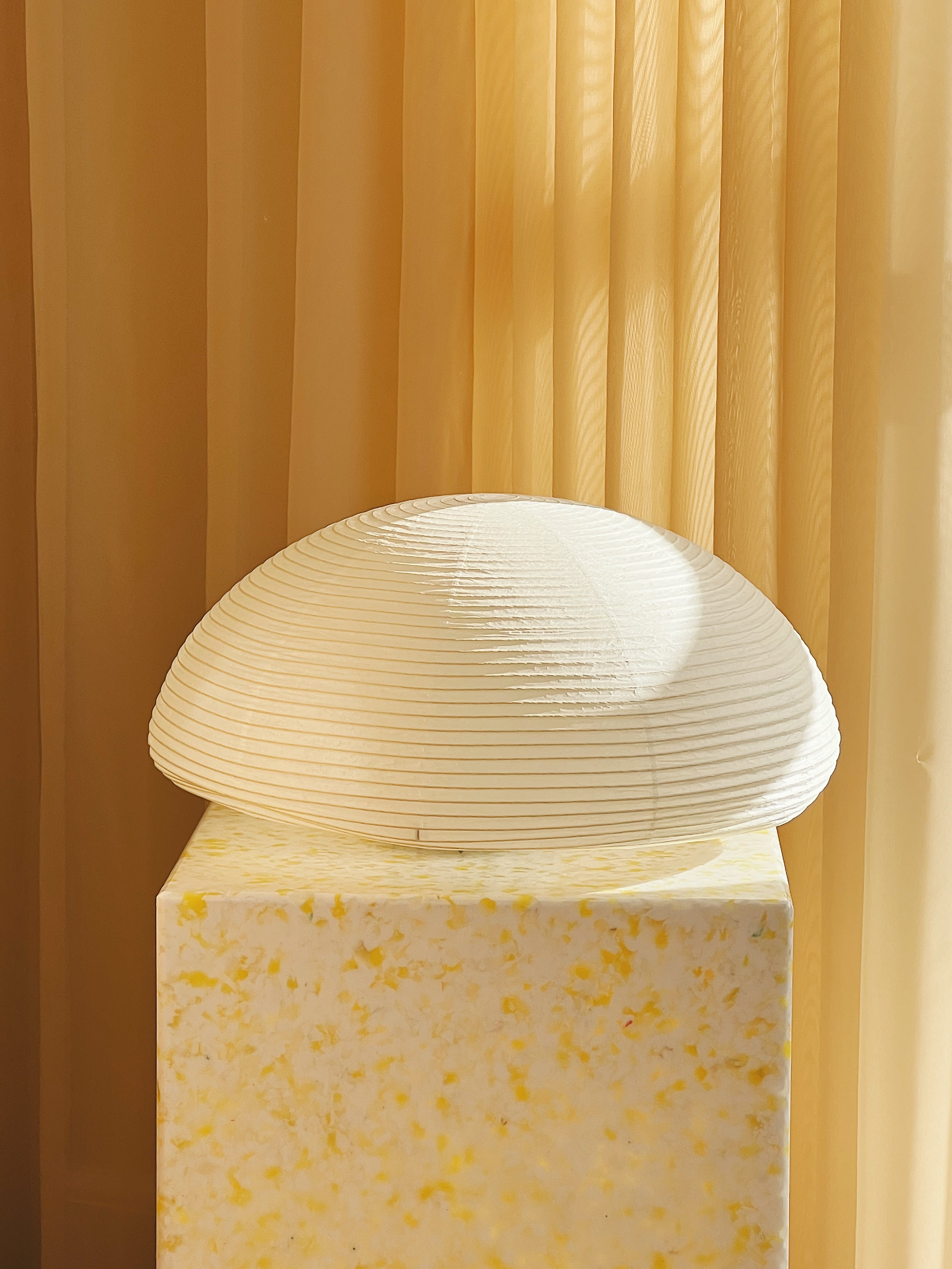 Shigeru Uchida Washi Lighting Paper Moon PM04 Bordlampe Studio Hafnia