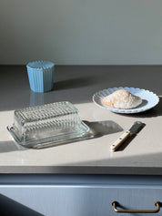 Smørboks i glas med låg Studio Hafnia