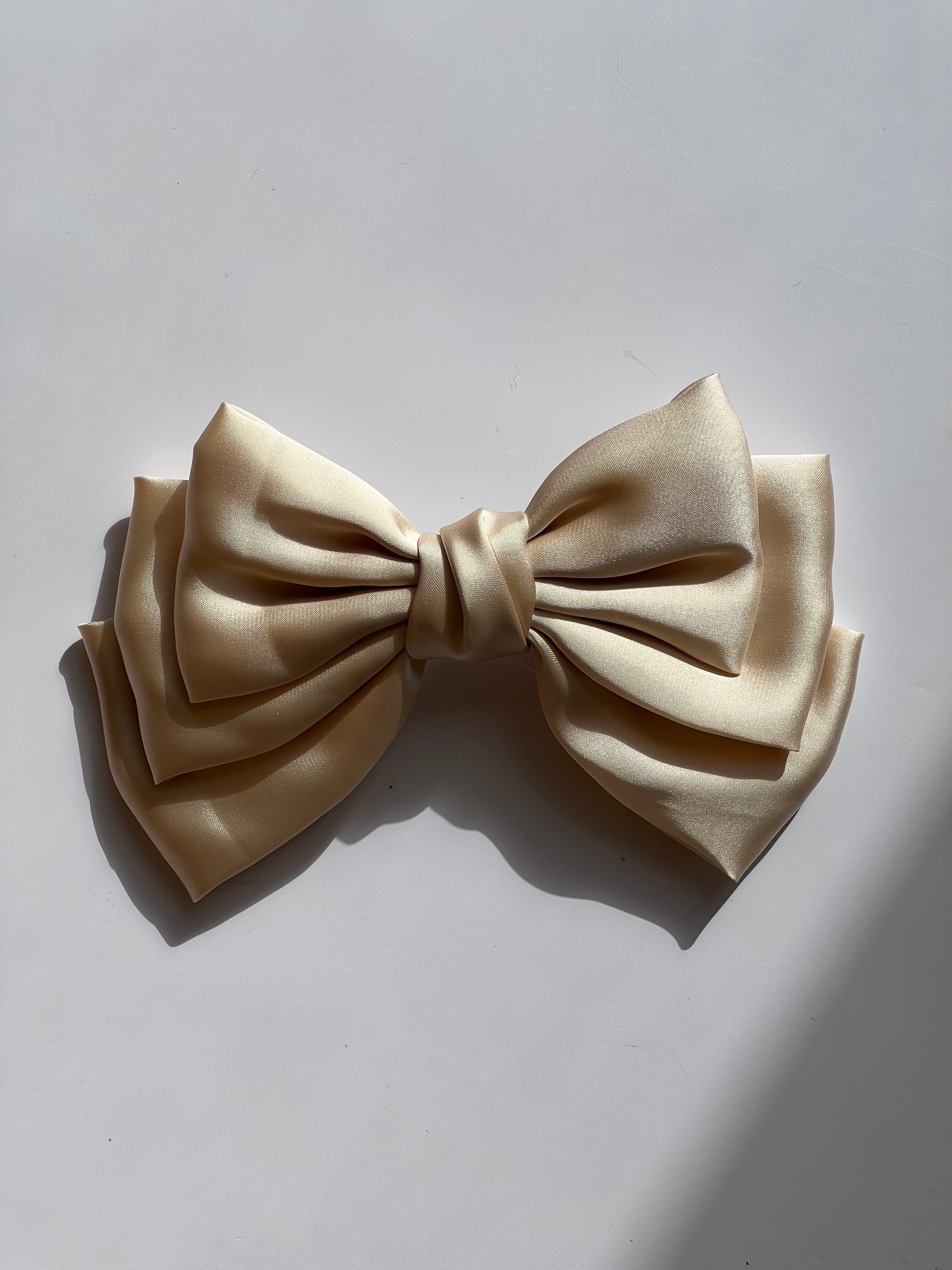 Sløjfe Hårklemme i Satin 16 cm | 4 forskellige farver STUDIO HAFNIA