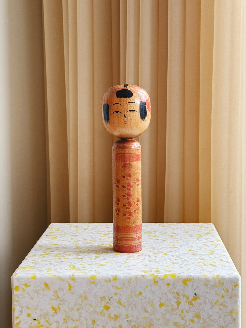 Vintage Kokeshi Dukke Nr. 194 fra Japan – Håndlavet | H25 cm Studio Hafnia
