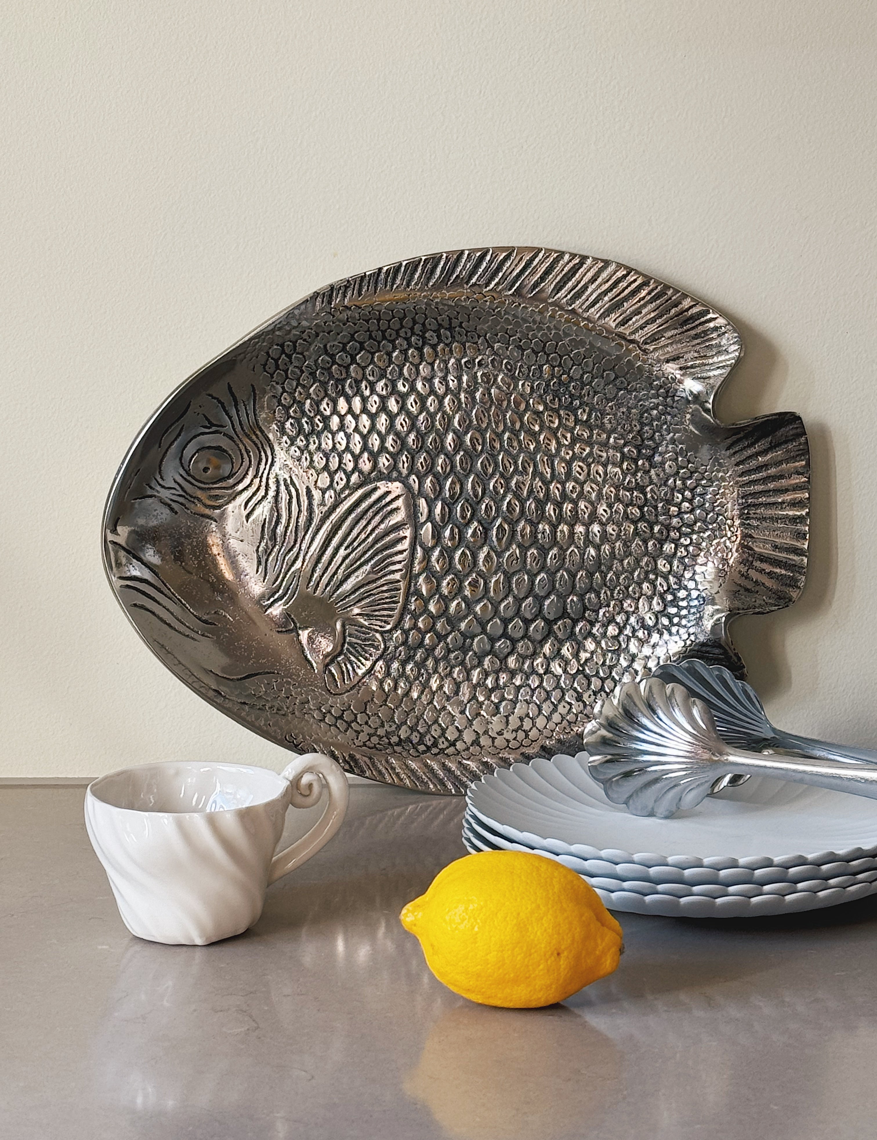 Fiskefad i aluminium | 38 x 30 cm Studio Hafnia