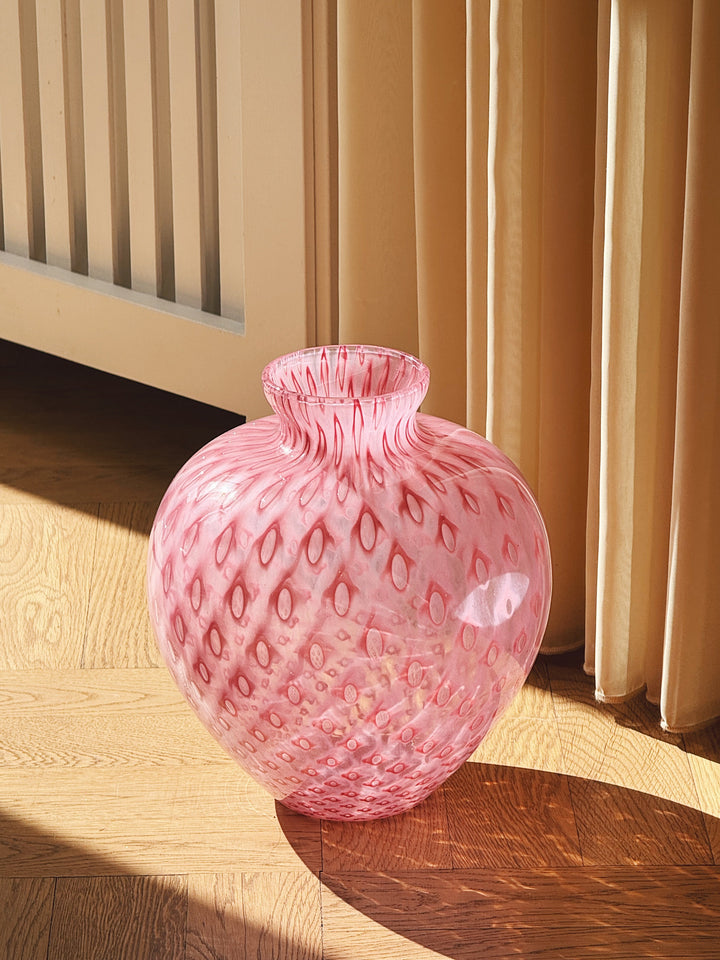 Vintage Murano Vase i Pink med Geometrisk Mønster | H27 cm Studio Hafnia