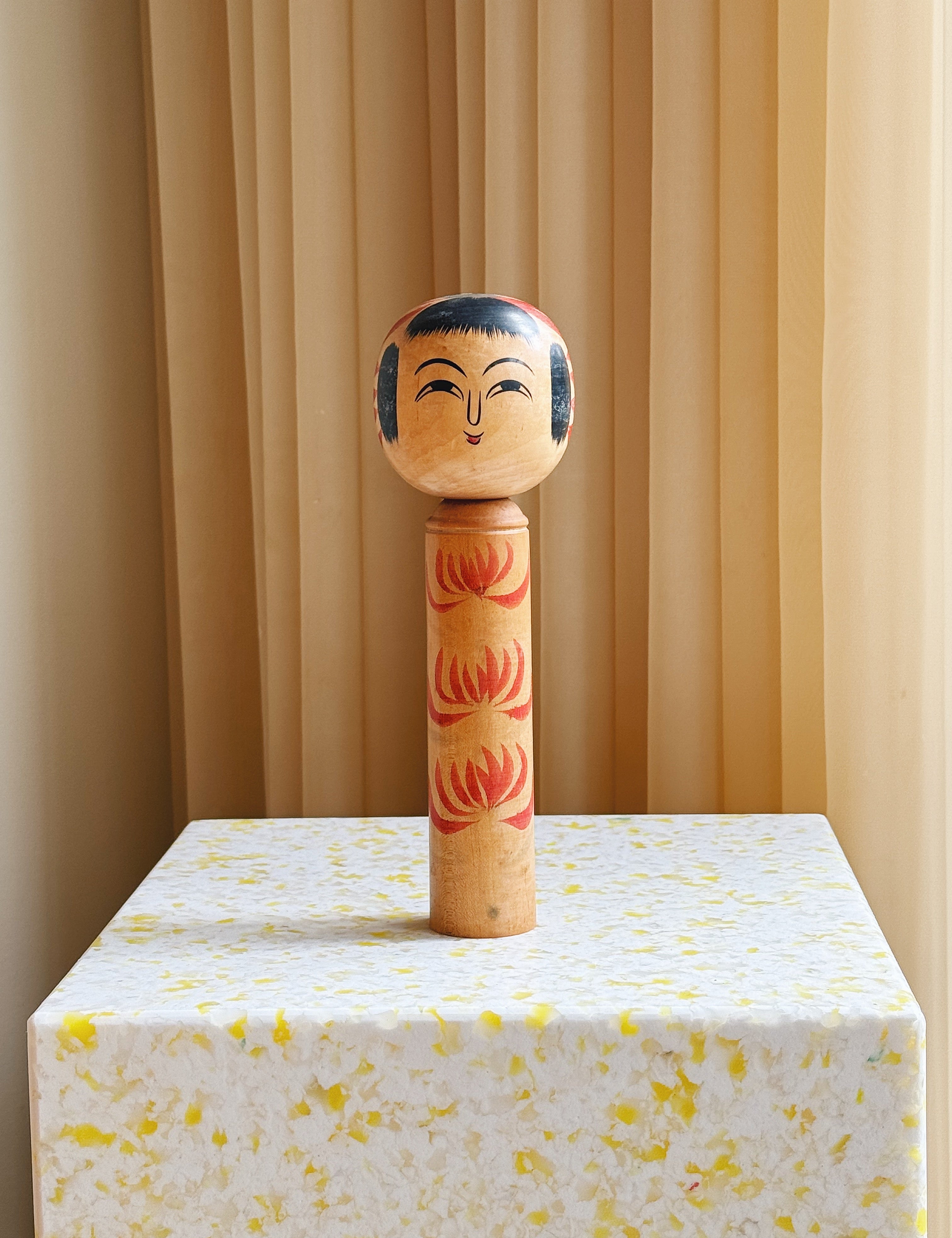 Vintage Kokeshi Dukke Nr. 188 fra Japan – Håndlavet | H24 cm Studio Hafnia