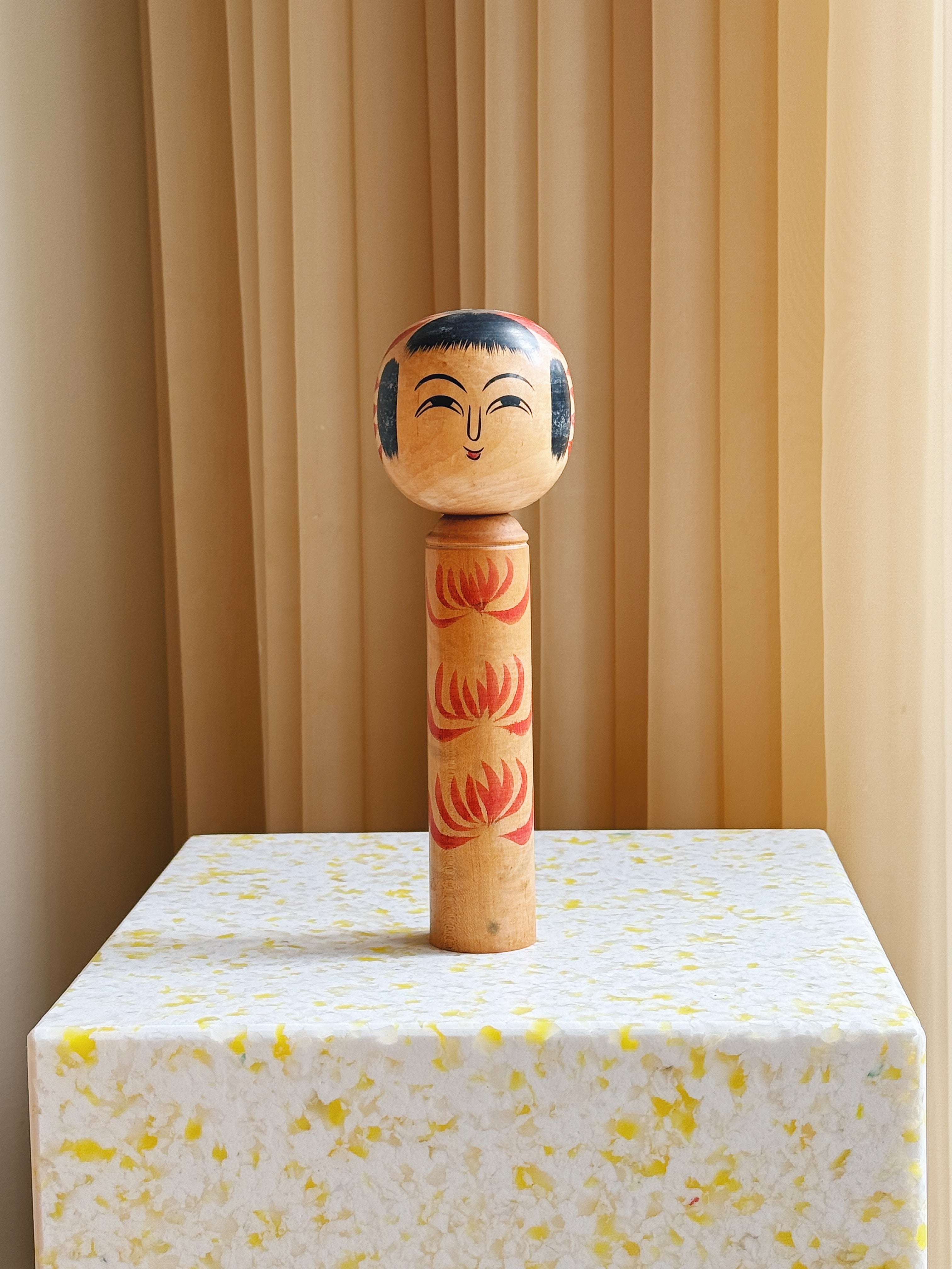 Vintage Kokeshi Dukke Nr. 188 fra Japan – Håndlavet | H24 cm Studio Hafnia