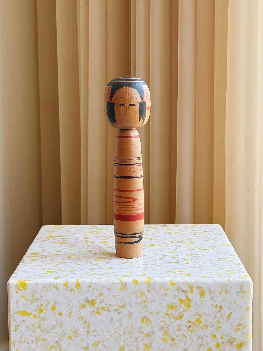 Vintage Kokeshi Dukke Nr. 184 fra Japan – Håndlavet | H24,5 cm Studio Hafnia