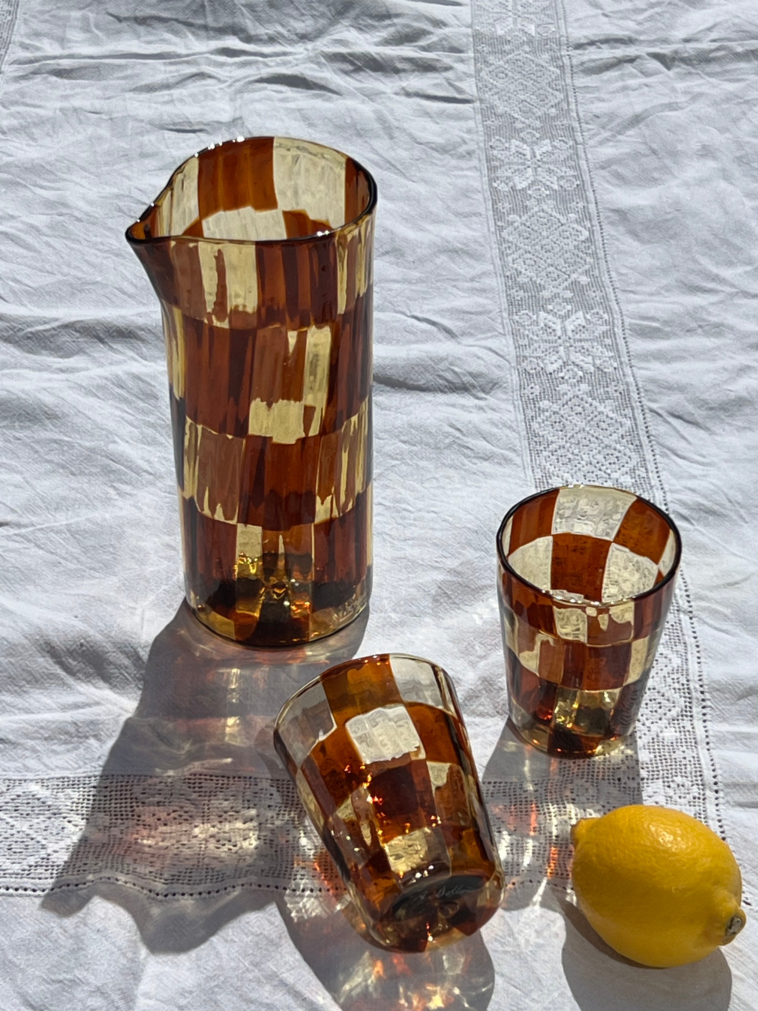 Håndblæst Murano Karaffel i Glas med Skaktern i Lysebrun/karamel og Mørkebrun STUDIO HAFNIA