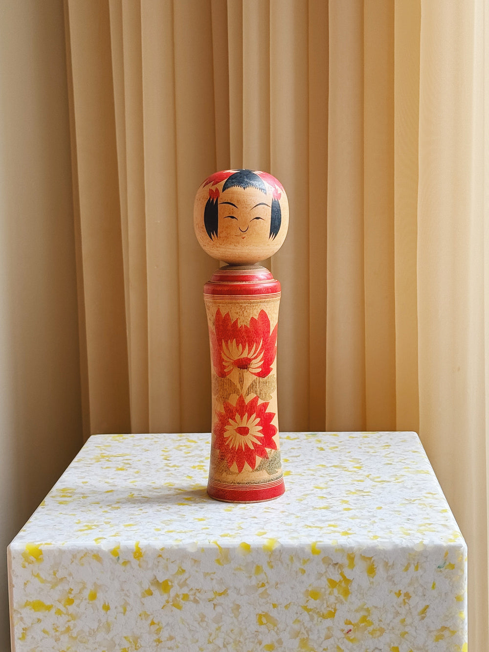 Vintage Kokeshi Dukke Nr. 186 fra Japan – Håndlavet | H24 cm Studio Hafnia