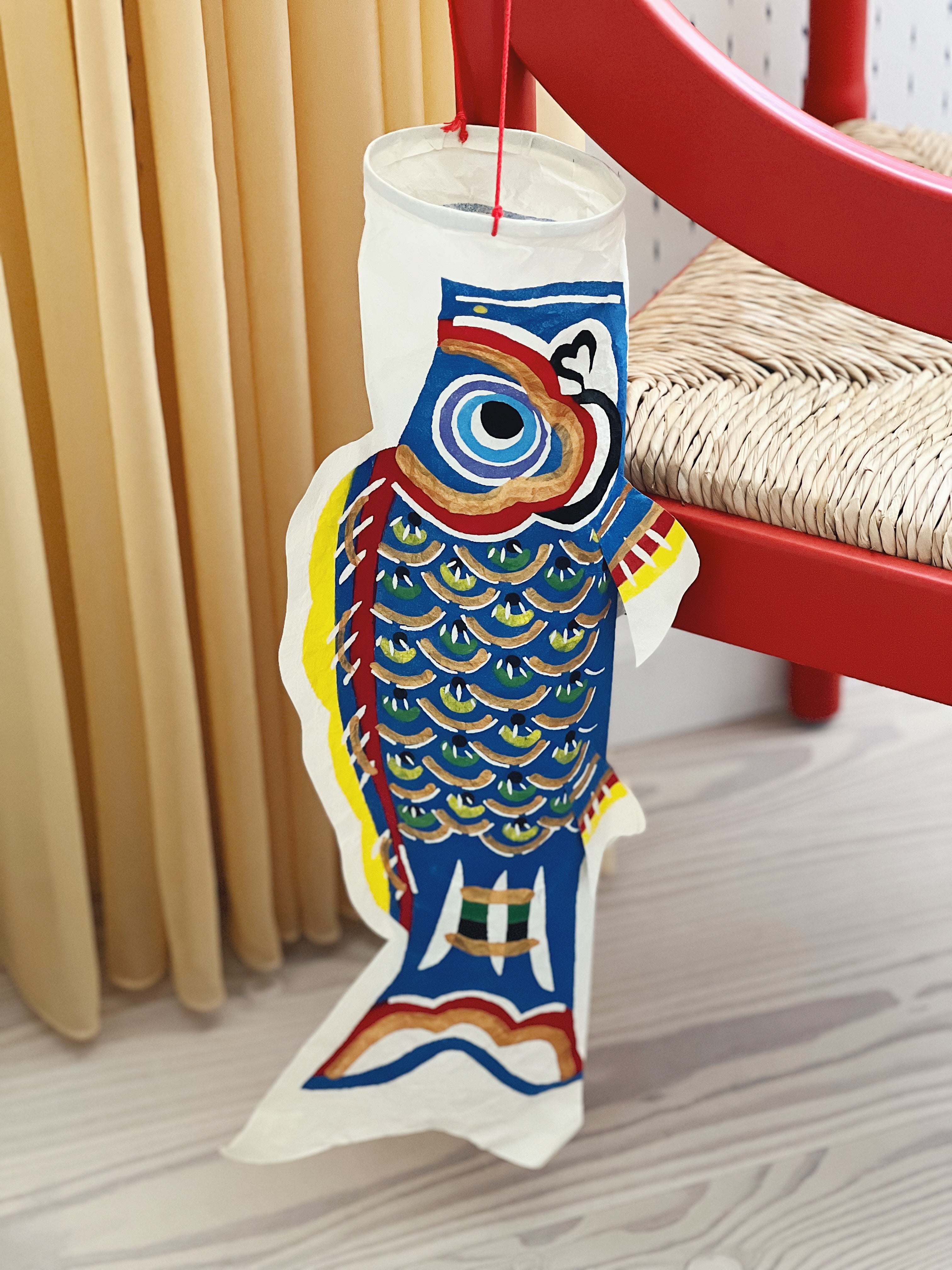Blå Japansk Koinobori Fisk i Washi Papir til ophæng | 57 cm  STUDIO HAFNIA