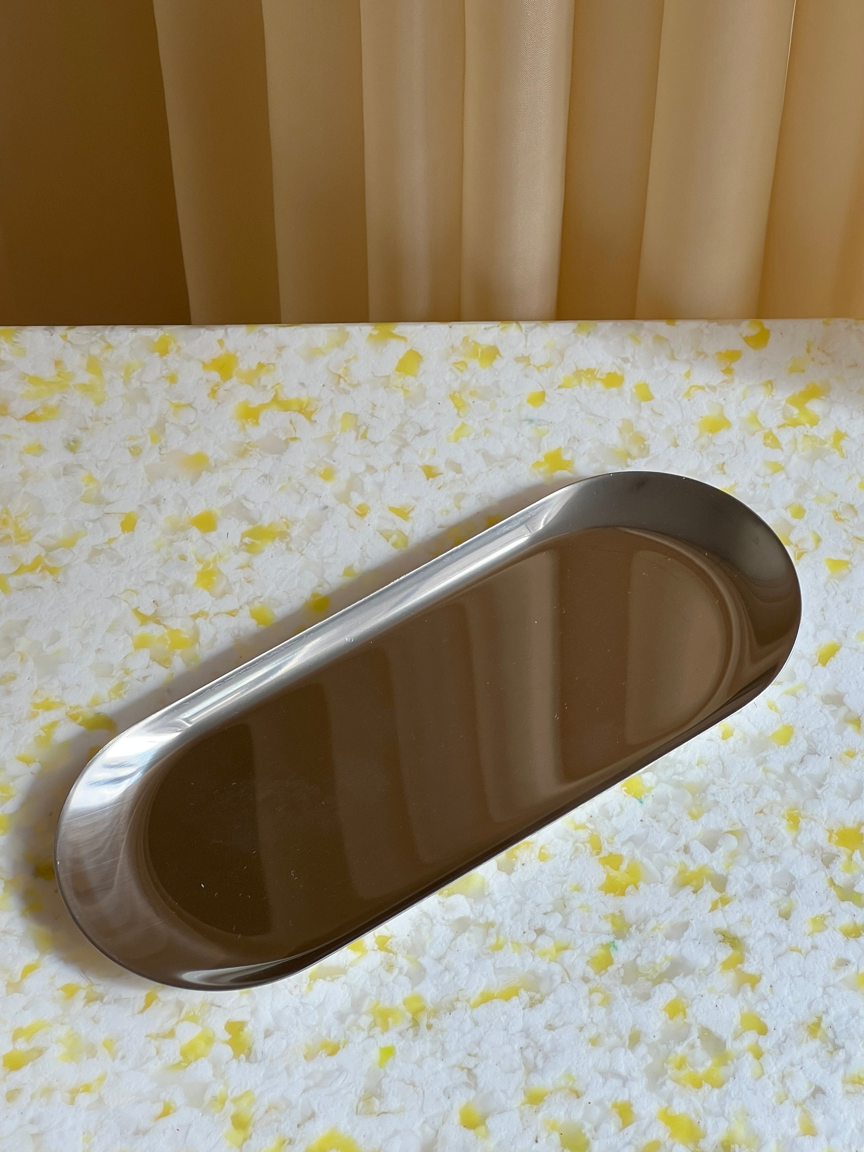 Oval fad/tallerken i rustfrit stål | 23 cm Studio Hafnia