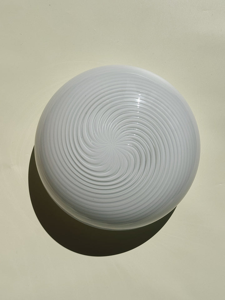 Vintage Murano Plafondlampe i Hvidt Swirl Glas | Loft-/Væglampe Ø29 cm Studio Hafnia