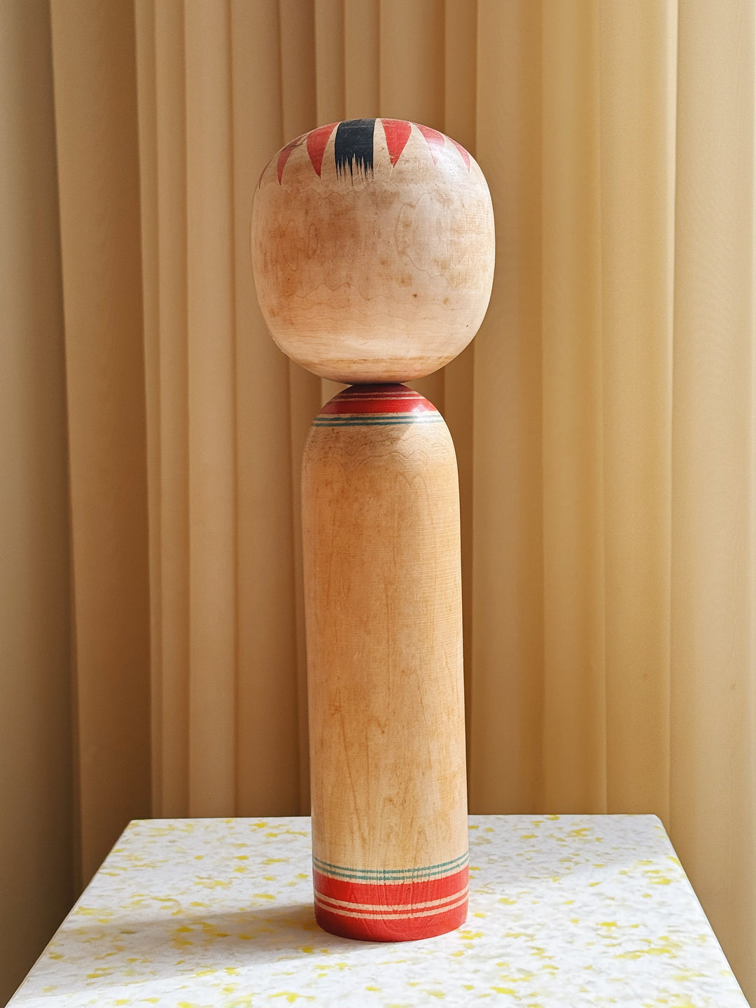 Vintage Kokeshi Dukke Nr. 215 fra Japan – Håndlavet | H36 cm Studio Hafnia