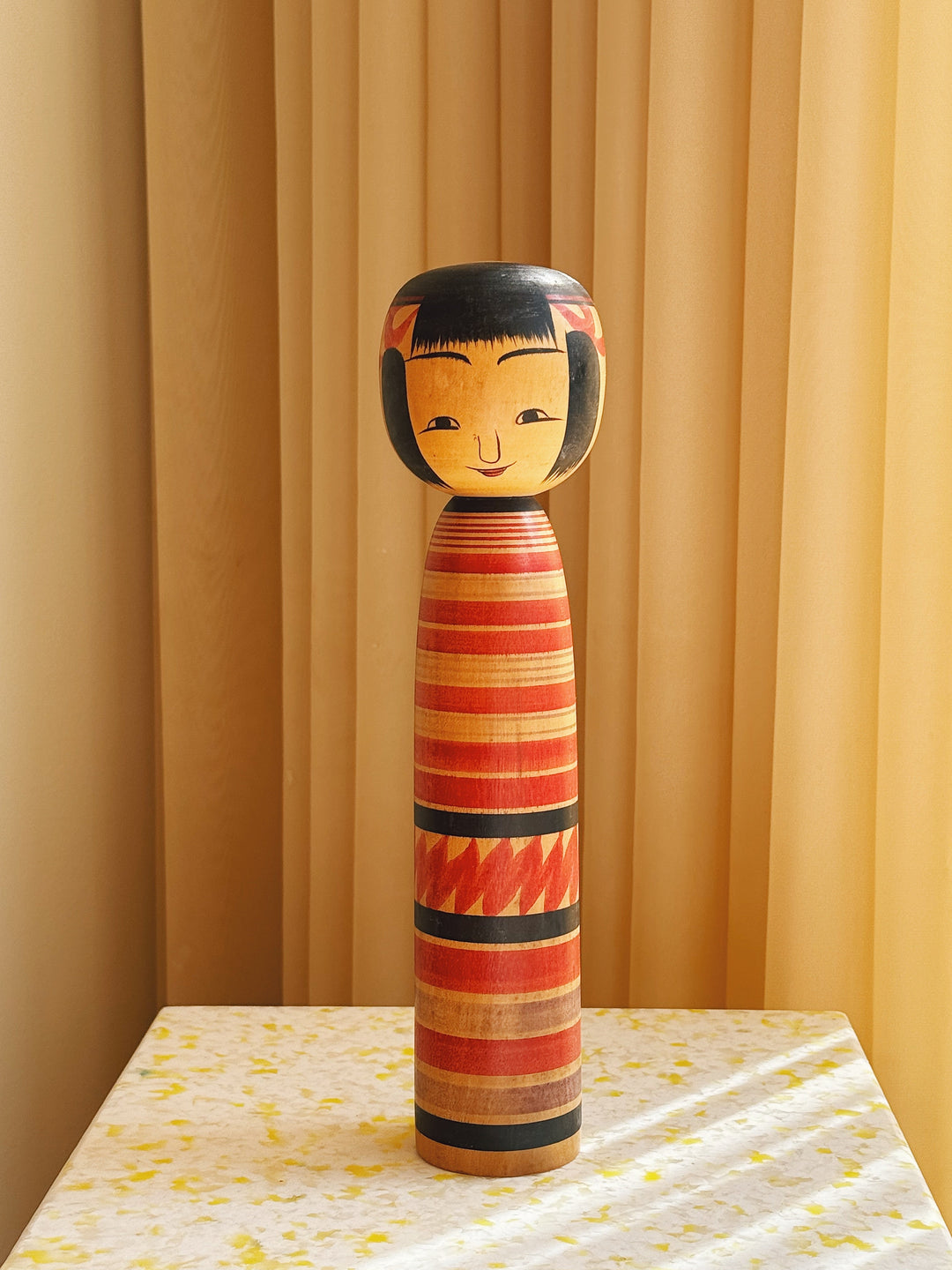 Vintage Kokeshi Dukke Nr. 204 fra Japan – Håndlavet | H31 cm Studio Hafnia