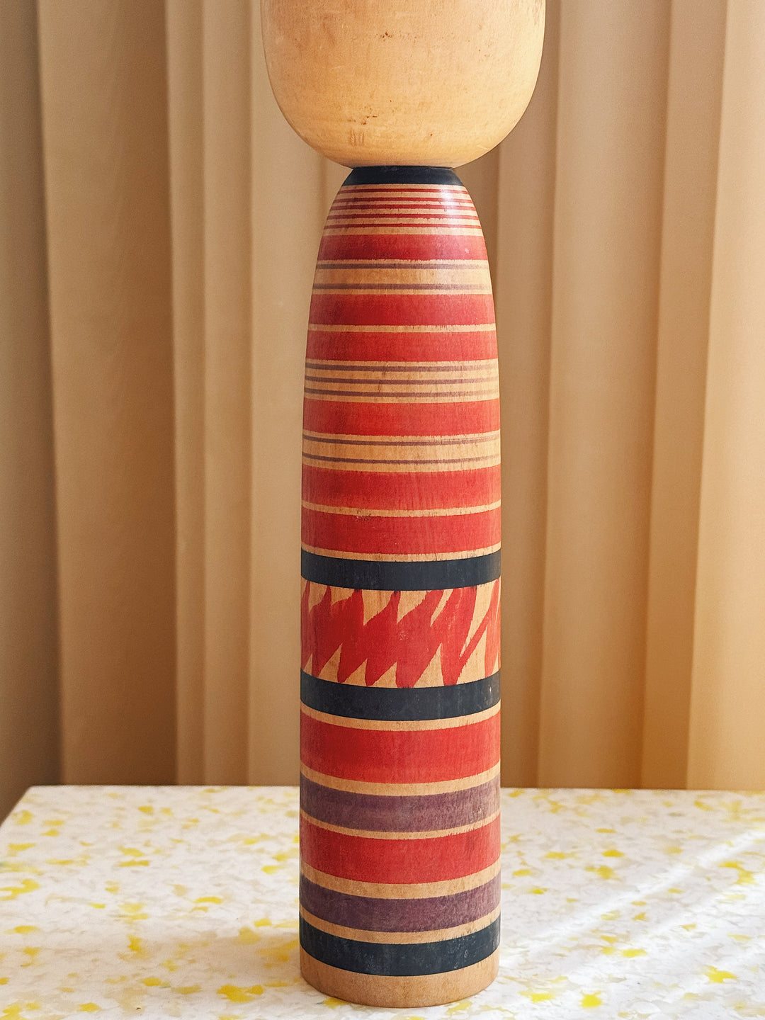 Vintage Kokeshi Dukke Nr. 204 fra Japan – Håndlavet | H31 cm Studio Hafnia