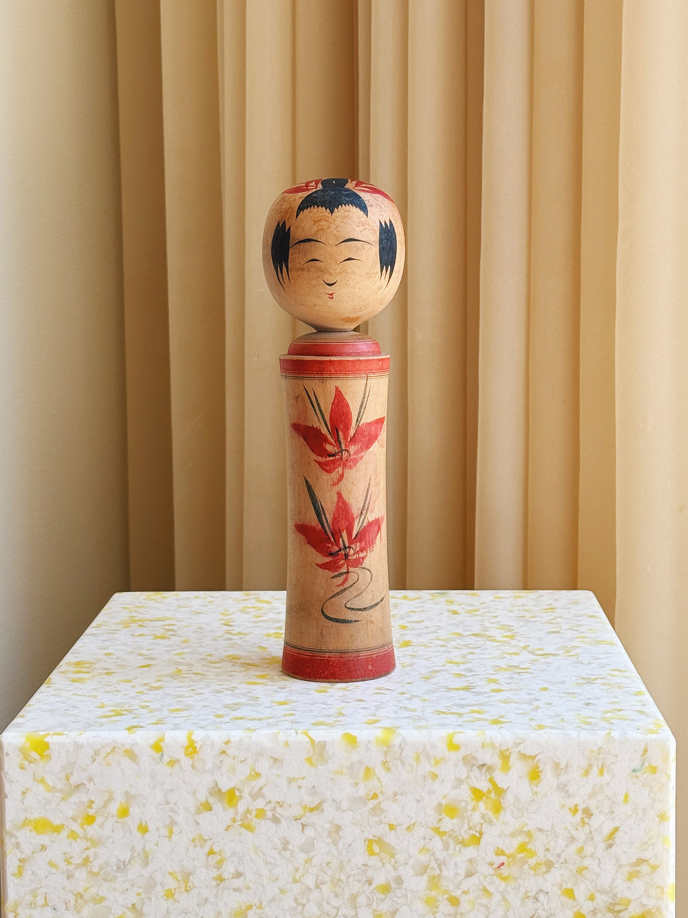 Vintage Kokeshi Dukke Nr. 179 fra Japan – Håndlavet | H25 cm Studio Hafnia