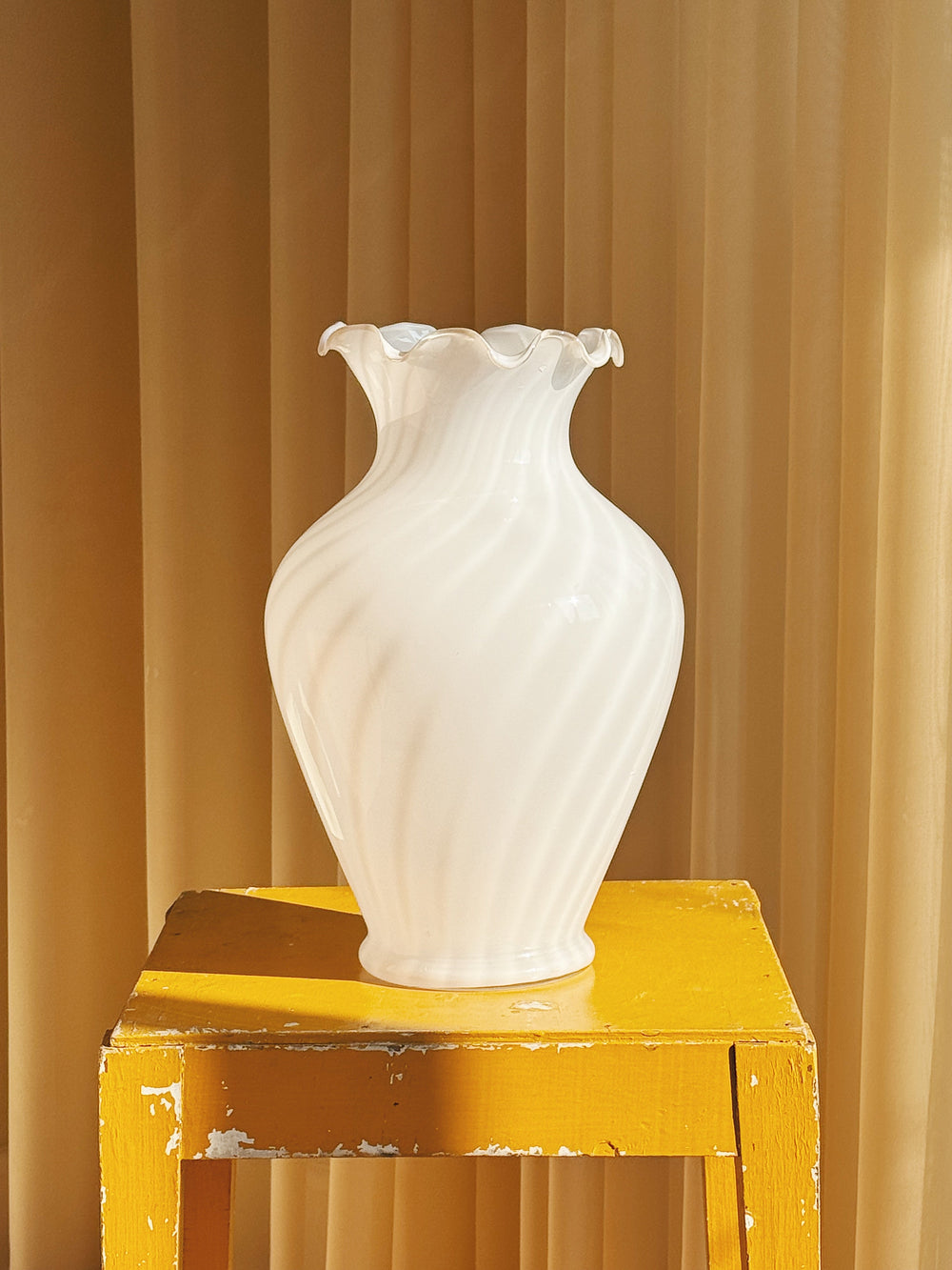 Vintage Murano Swirl Vase | Hvid H34 cm Murano