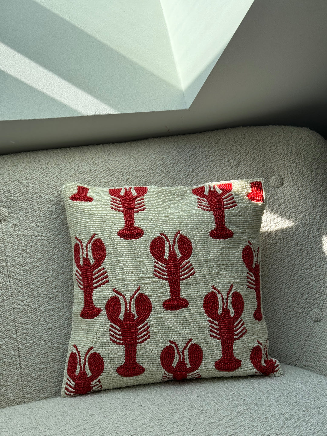 Pearl Cushion with Red Lobsters | 35 x 35 cm