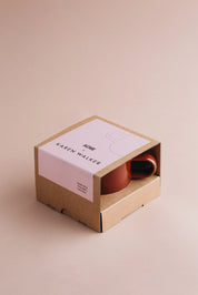 Acme x Karen Walker Bobby Krus | Chokolade Brun + Lys Pink, 300 ml Studio Hafnia