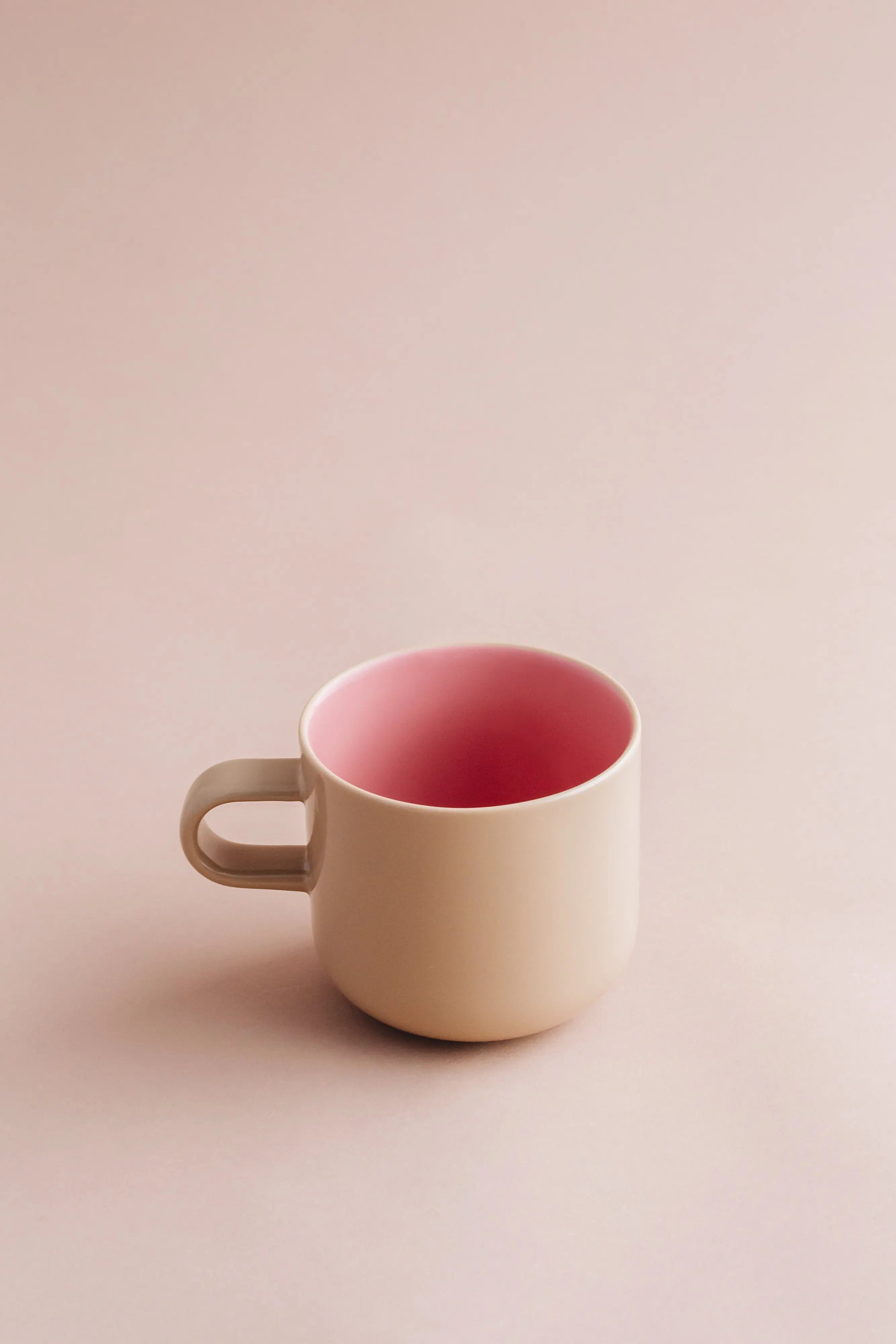 Acme x Karen Walker Bobby Krus | Nougat + Lys Pink Studio Hafnia