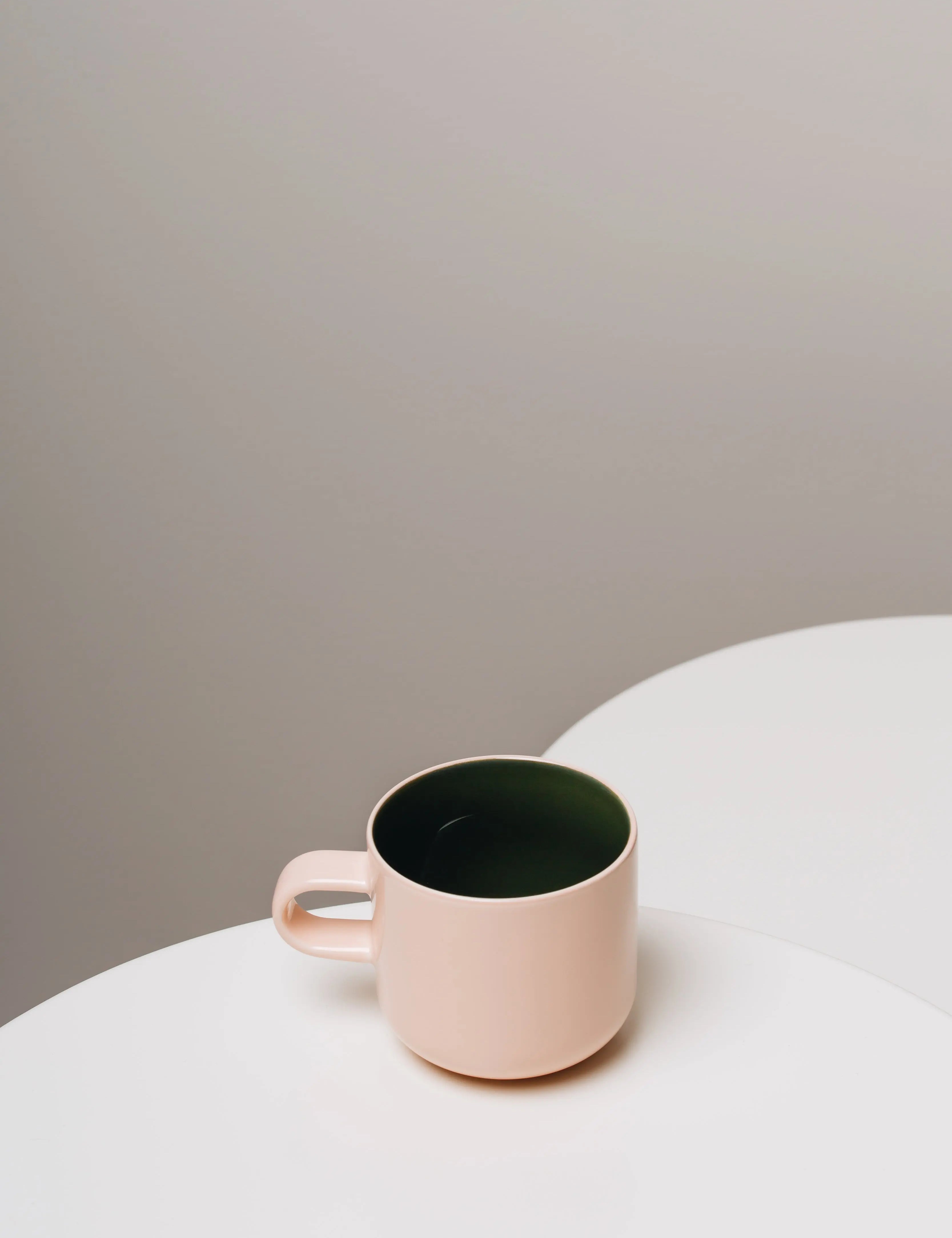Acme x Karen Walker Bobby Krus | Peach + Mosgrøn, 300 ml Studio Hafnia