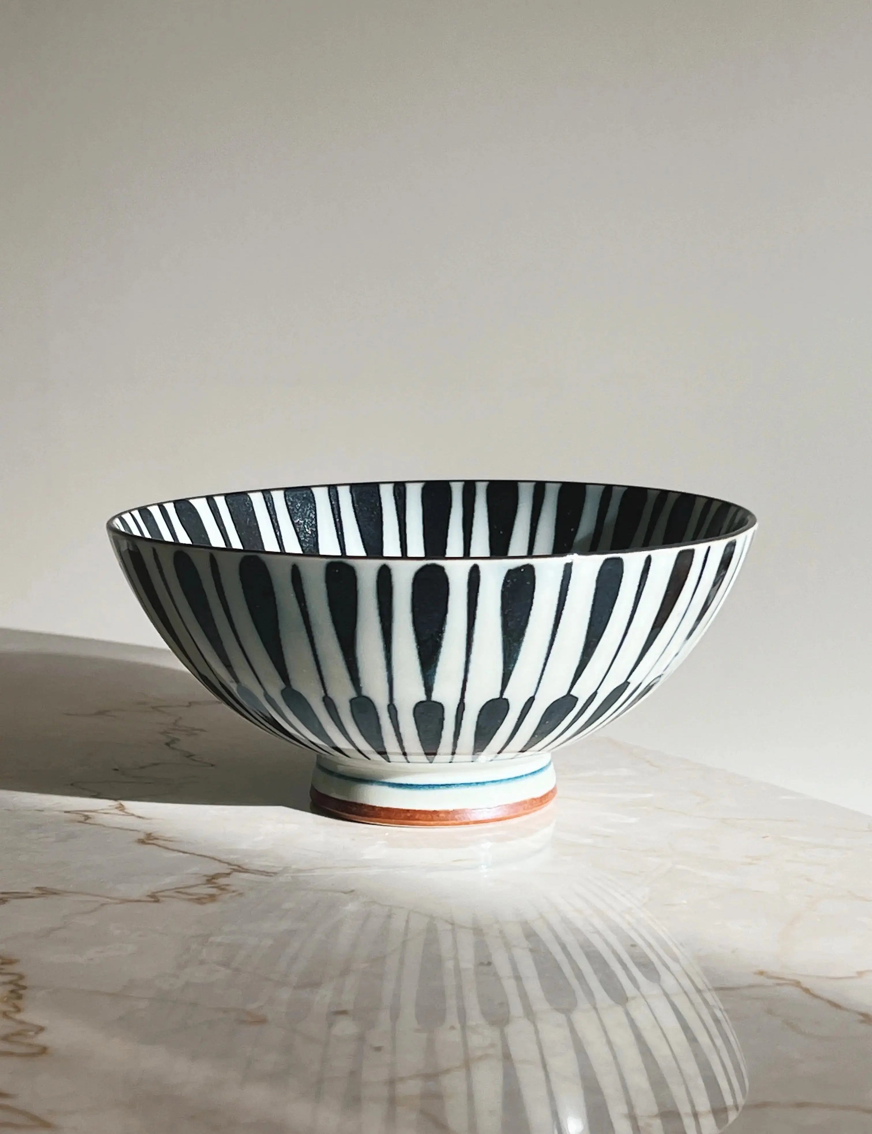 Adventspakke 3 – 4 japanske skåle Studio Hafnia