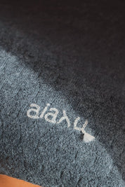 Aiayu - Raul Classic pude 50x50 cm - Stormy - Lama Wool
