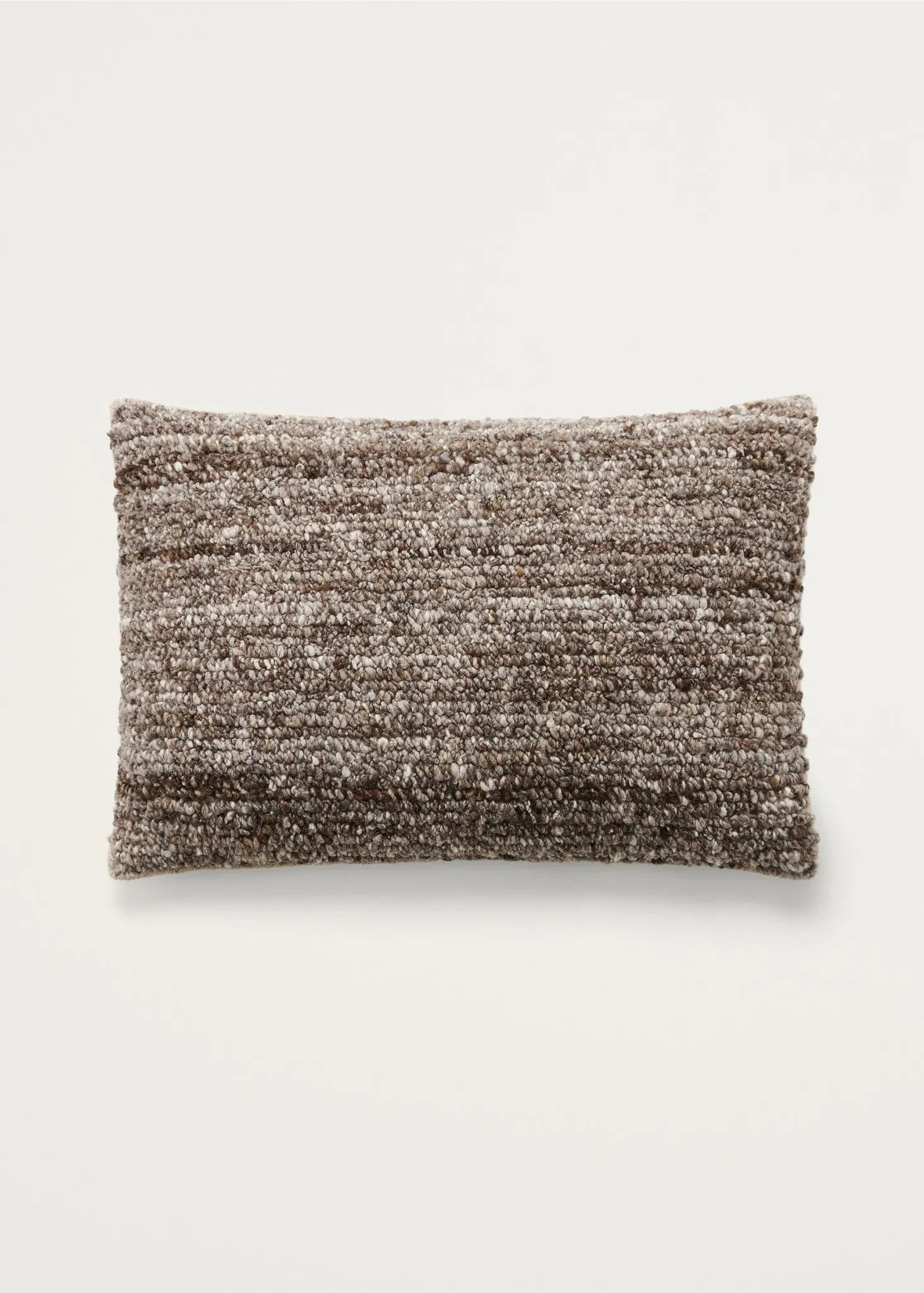 Aiayu | Texture Nepal pude 40x60 cm | Mix Nature | Håndvævet uld og GOTS-certificeret bomuld Aiayu