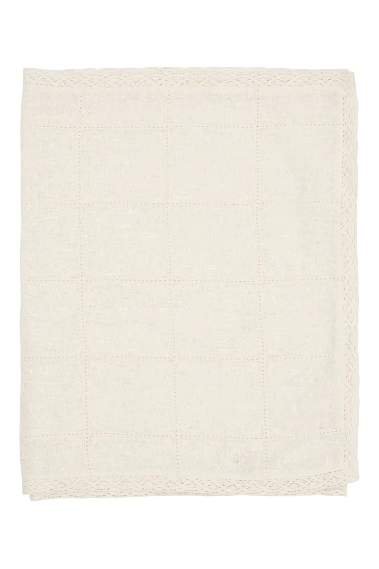 Anne-Mi Skovbjerg bordløber i hør, white sand, foldet med broderet firkantmønster, hulsøm og blondekant, Studio Hafnia