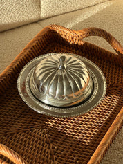 Antik-inspireret Smørskål med låg i sølvbelagt stål Studio Hafnia