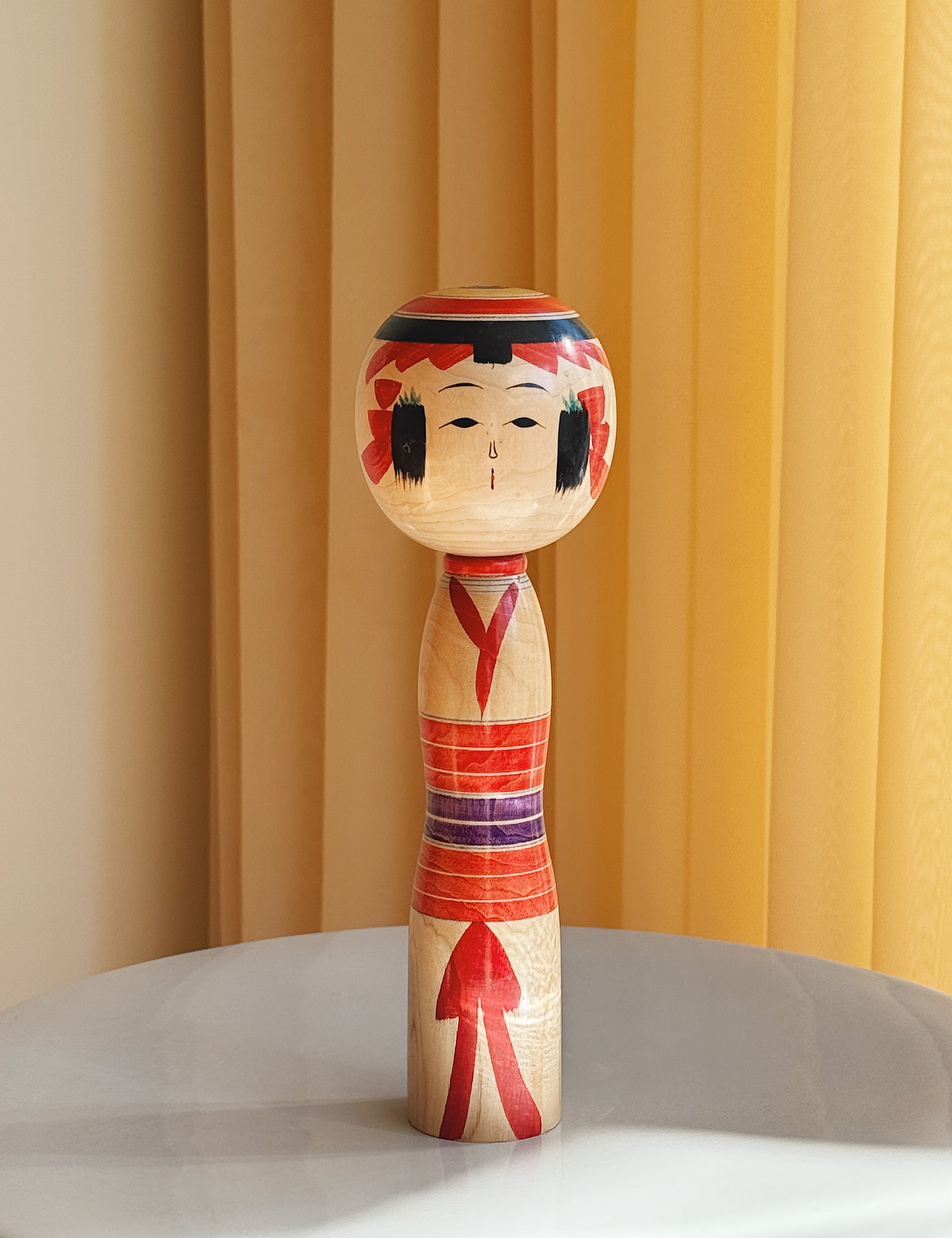 Vintage Kokeshi Dukke Nr. 227 fra Japan – Håndlavet | H 24,5 cm Studio Hafnia
