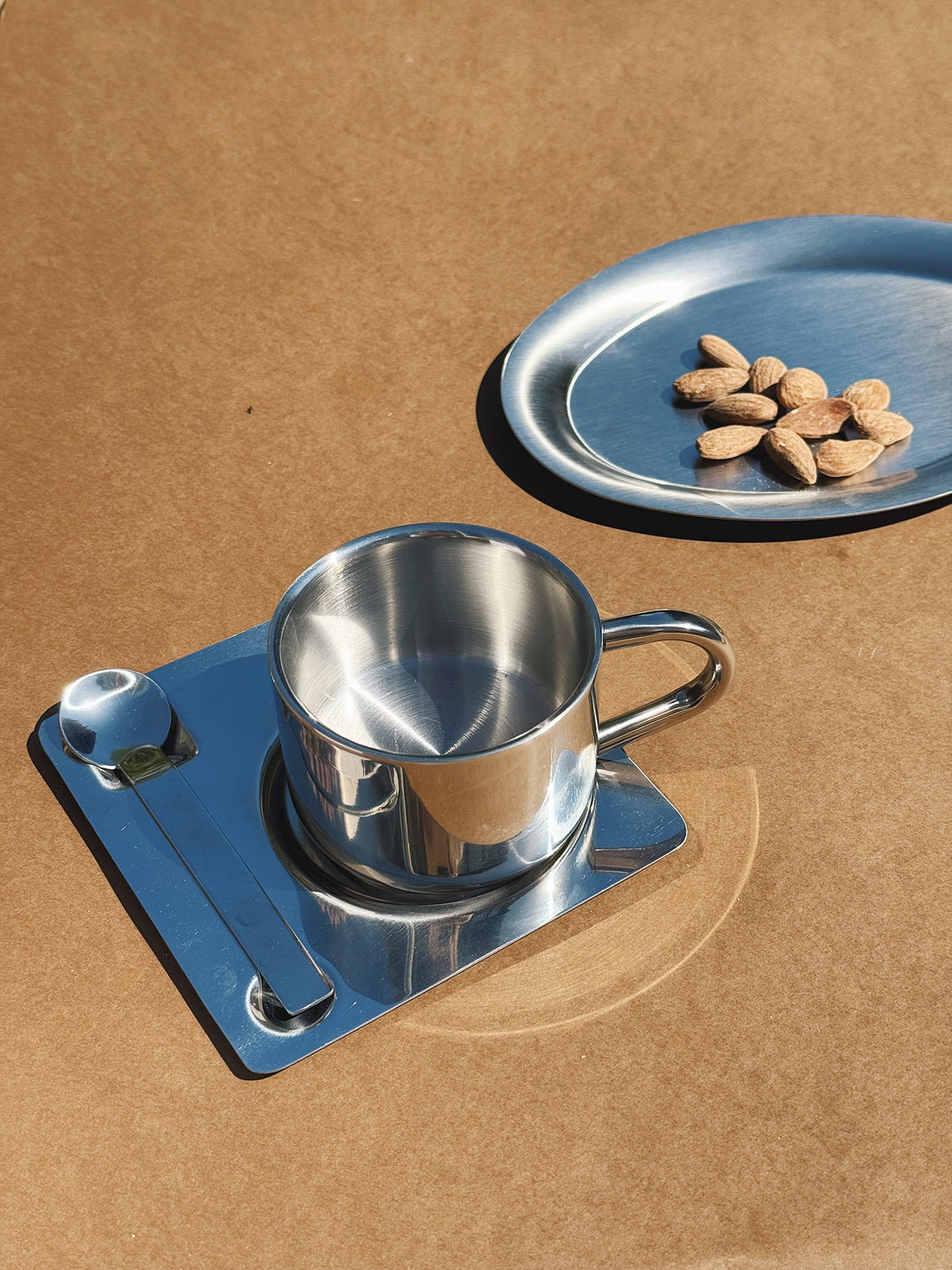 Kaffekop i Rustfrit Stål med Underkop og Ske | 150 ml Studio Hafnia