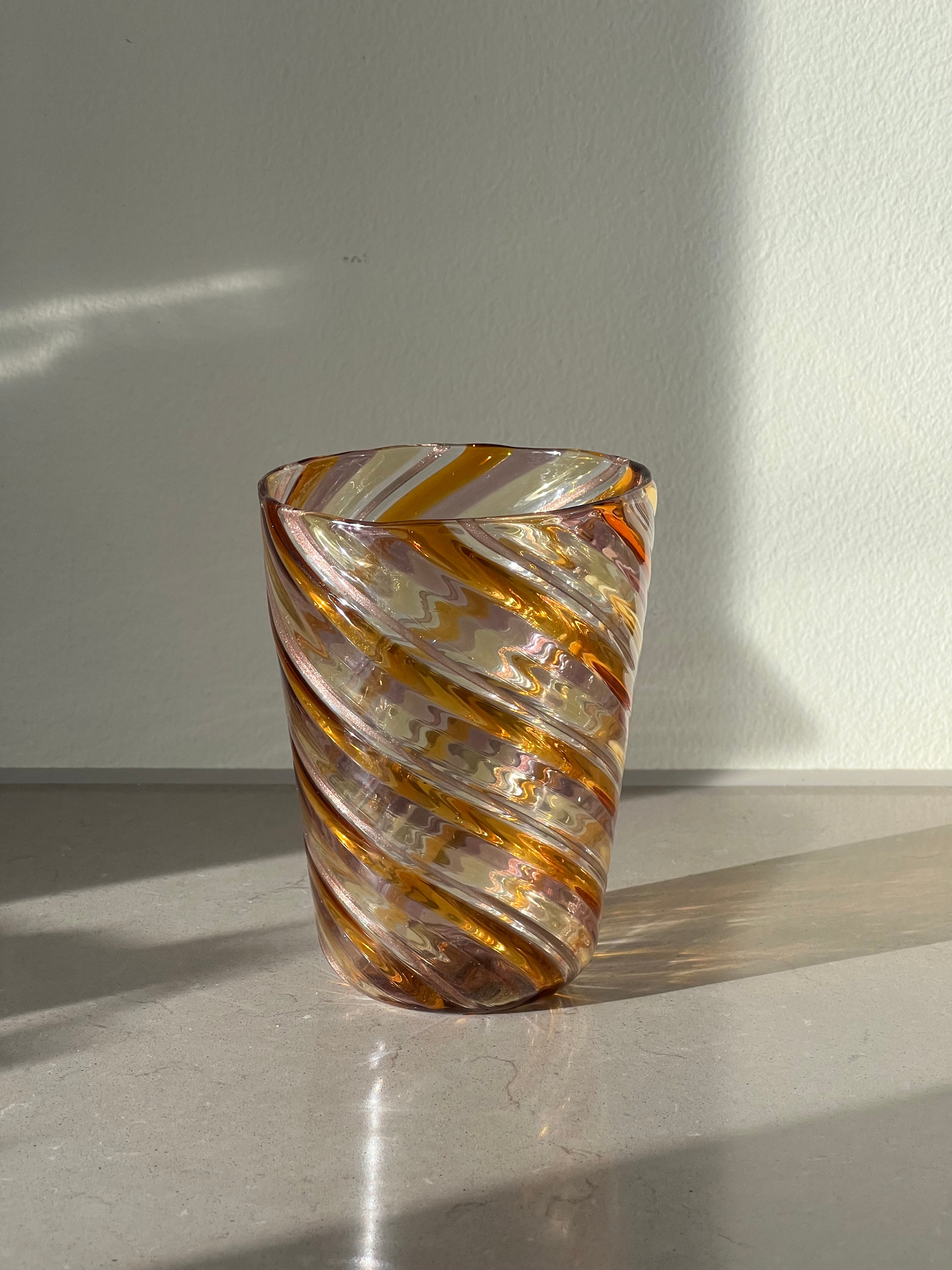 Håndblæst Murano Glas med Swirlmønster Murano