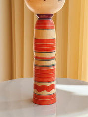 Vintage Kokeshi Dukke Nr. 225 fra Japan – Håndlavet | H 32,5 cm Studio Hafnia