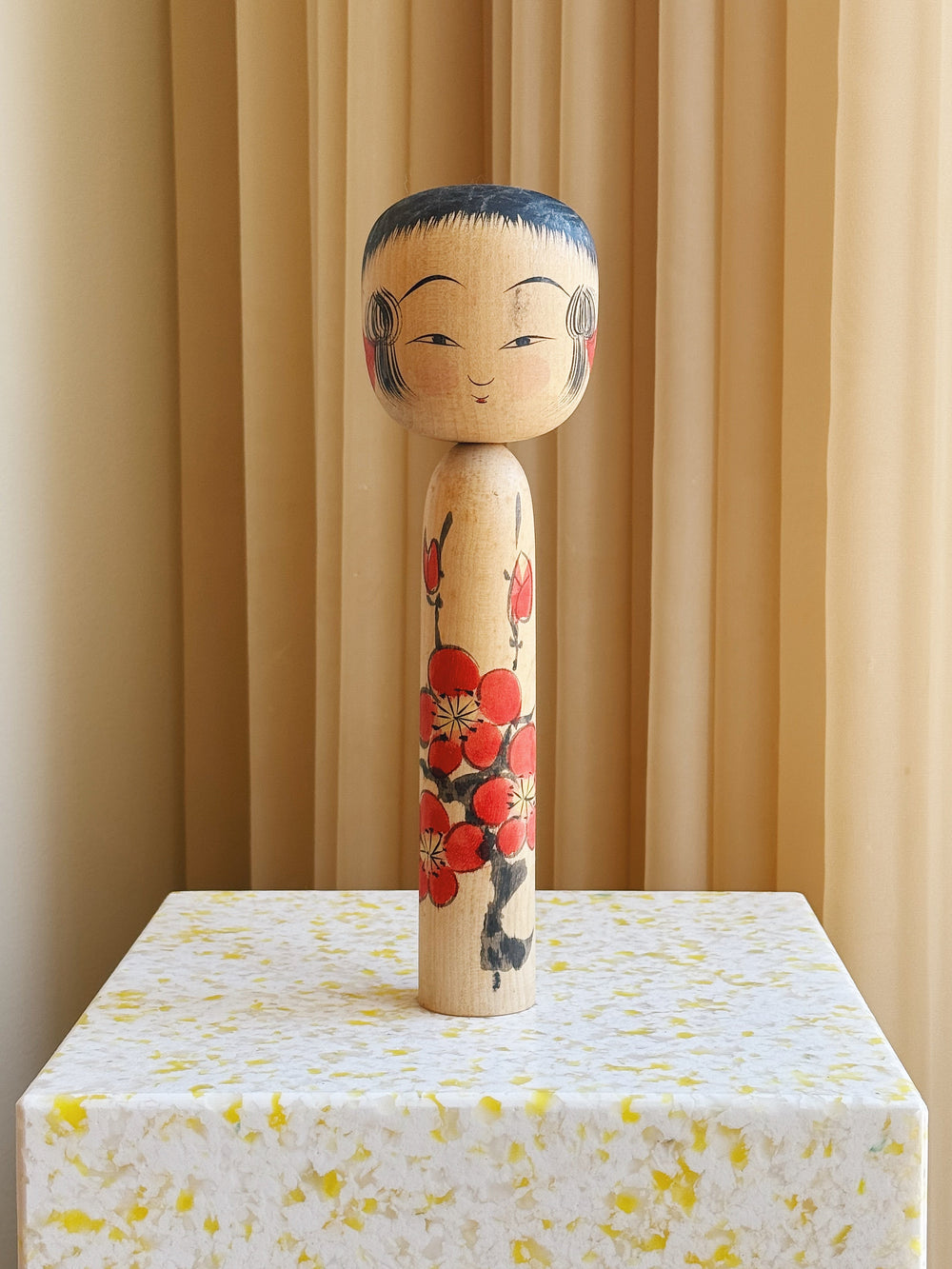 Vintage Kokeshi Dukke Nr. 180 fra Japan – Håndlavet | H31 cm Studio Hafnia