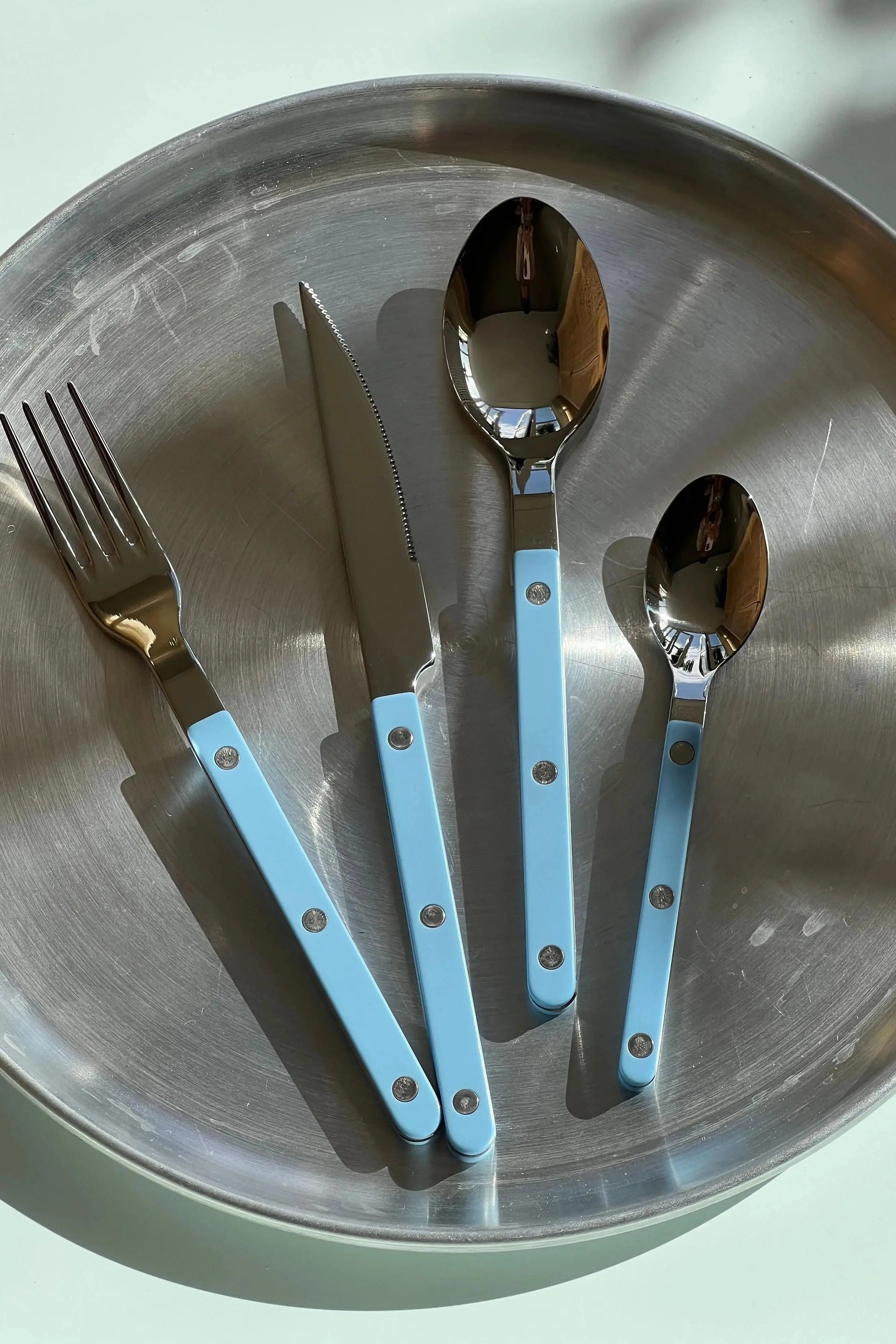 Bistrot Solid Bestiksæt 4 dele | Pastelblå Sabre Paris