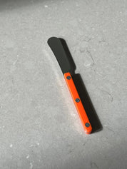 Bistrot Solid Smørkniv| Orange Sabre Paris