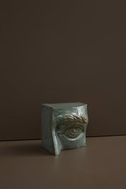 Laoru Laoru | Bookend Eye (Left): Venstre bogstøtte øje i CopperGreen lertøj Laoru Laoru