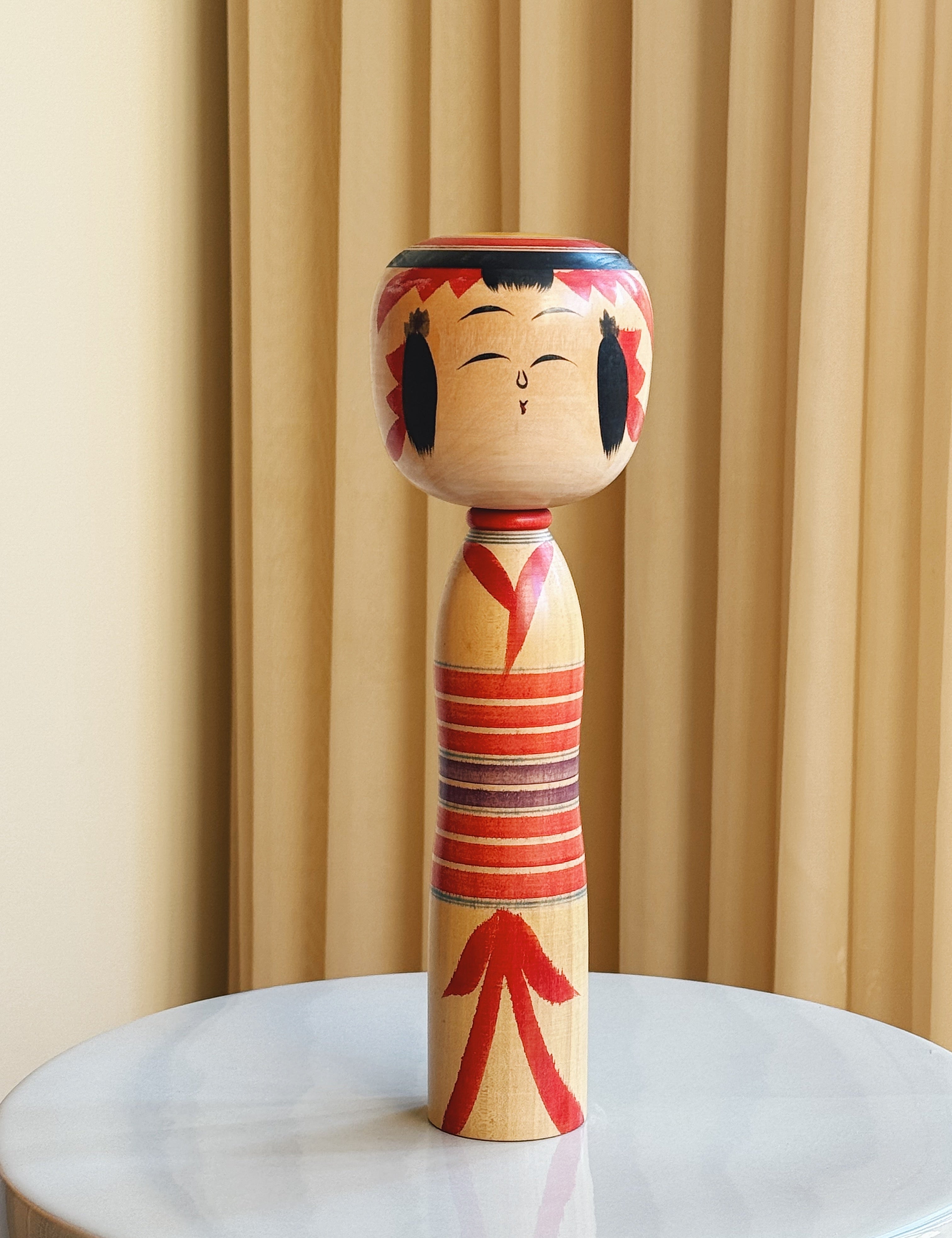 Vintage Kokeshi Dukke Nr. 224 fra Japan – Håndlavet | H 31 cm Studio Hafnia