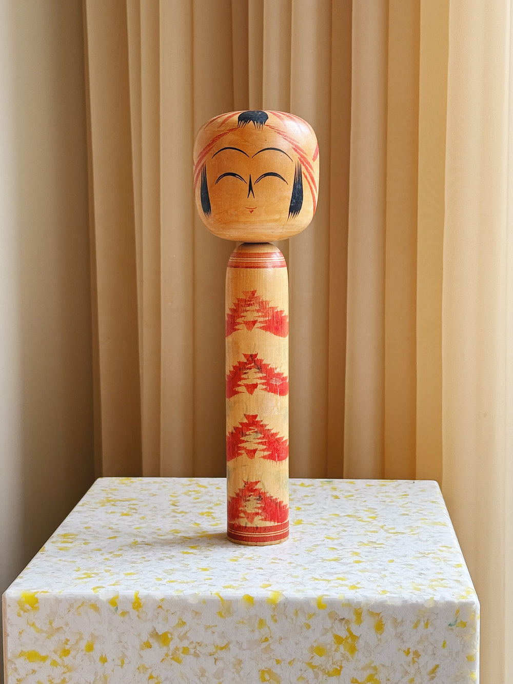 Vintage Kokeshi Dukke Nr. 190 fra Japan – Håndlavet | H30,5 cm Studio Hafnia