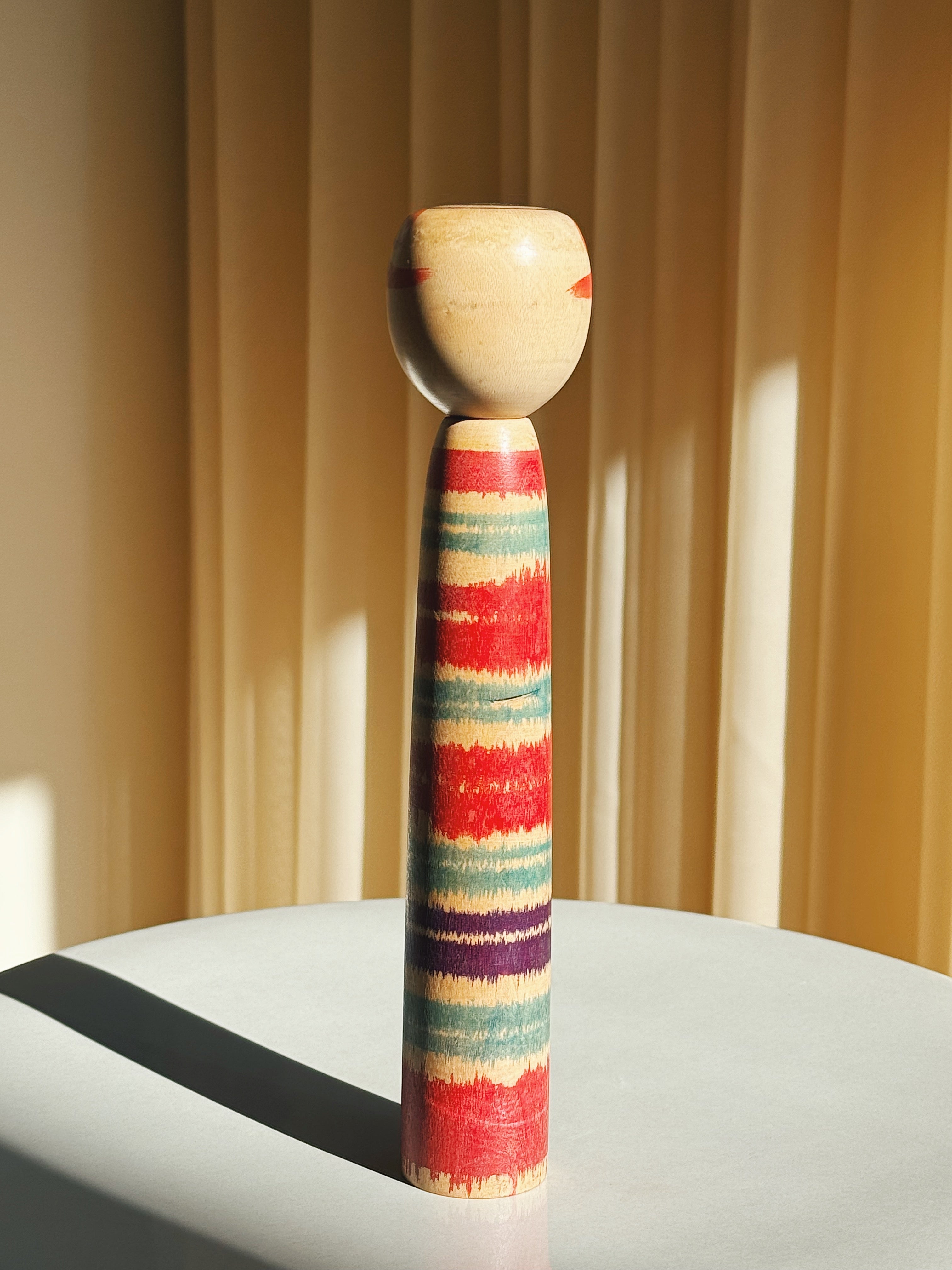 Vintage Kokeshi Dukke Nr. 232 fra Japan – Håndlavet | H 21 cm Studio Hafnia