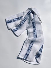 Charvet Editions Bon Appetit viskestykke | Hvid med blå skrift Charvet Editions