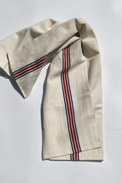 Charvet Éditions Piano viskestykke | Hvid med Blå/røde striber Charvet Éditions