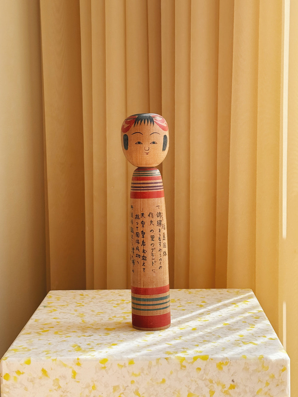 Vintage Kokeshi Dukke Nr. 206 fra Japan – Håndlavet | H25,5 cm Studio Hafnia